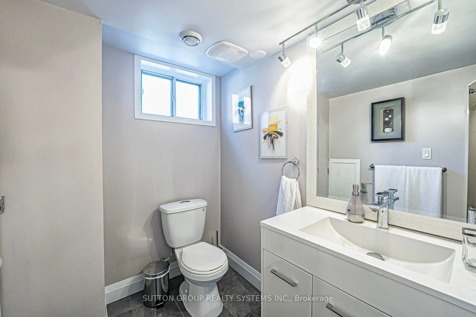366 Renforth Drive