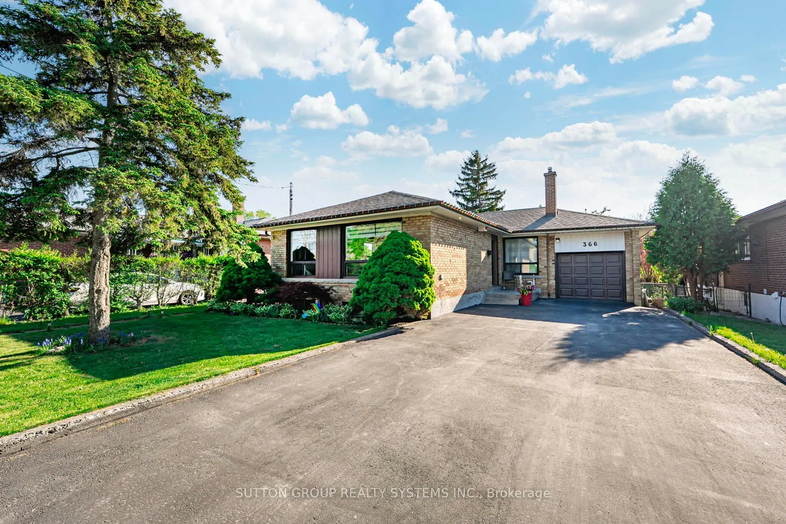 366 Renforth Drive