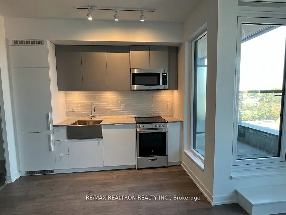 270 Dufferin Street, #619