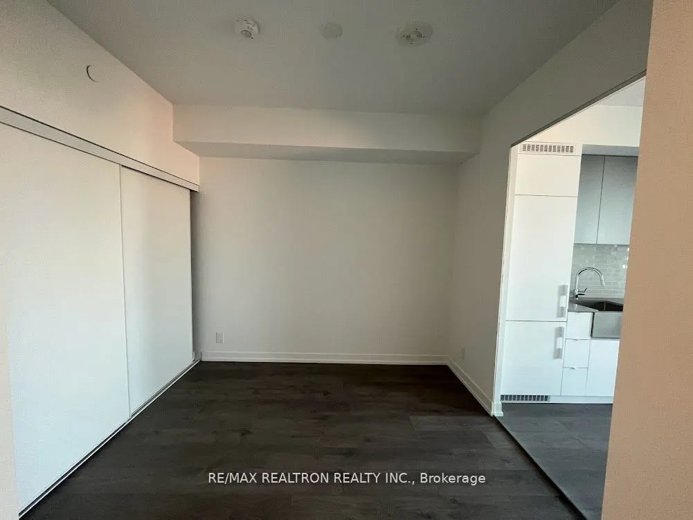 270 Dufferin Street, #619