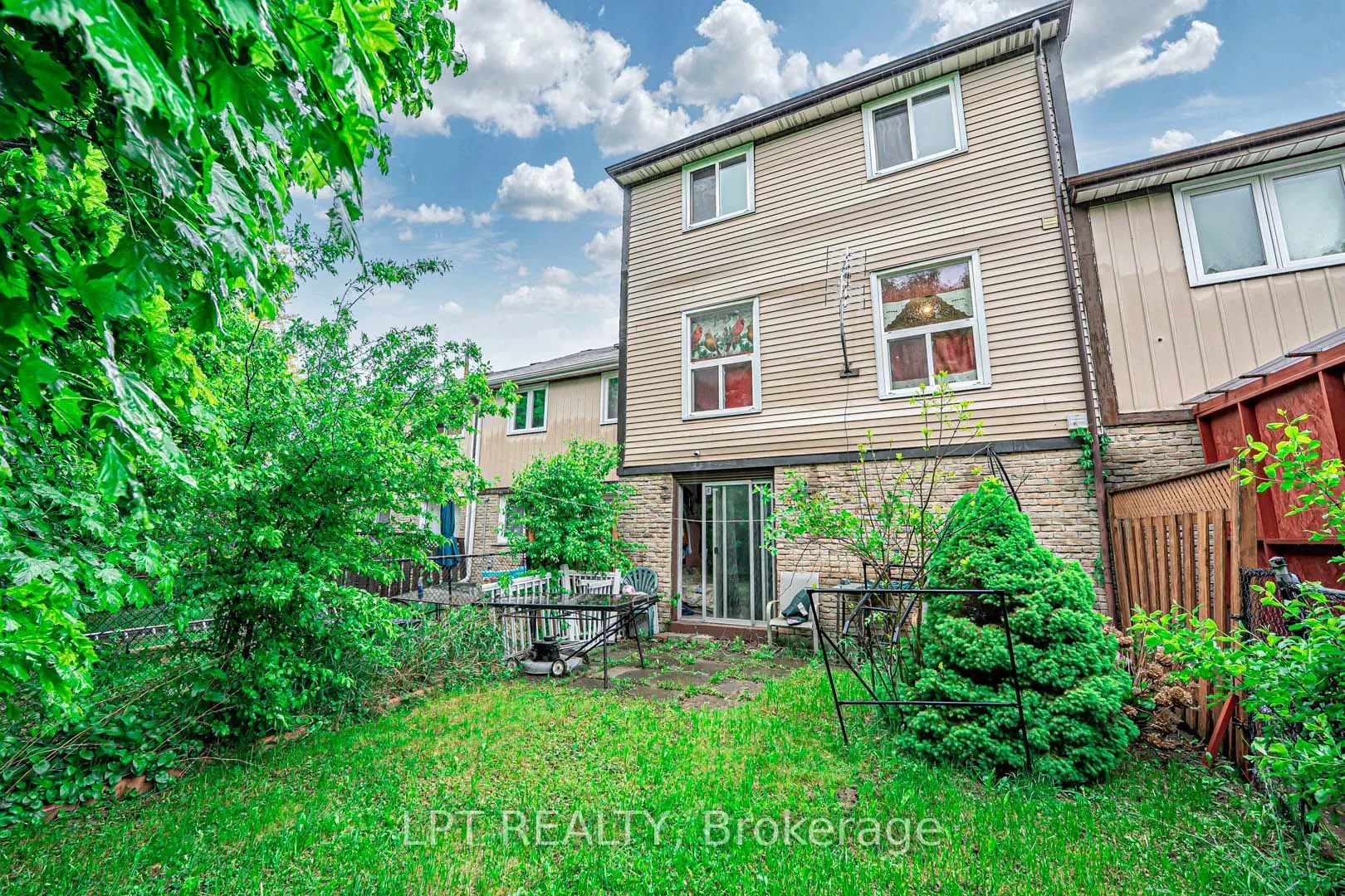 10 Fanshawe Drive