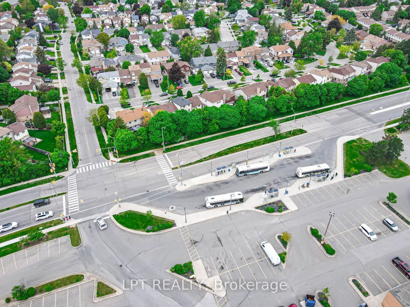 10 Fanshawe Drive