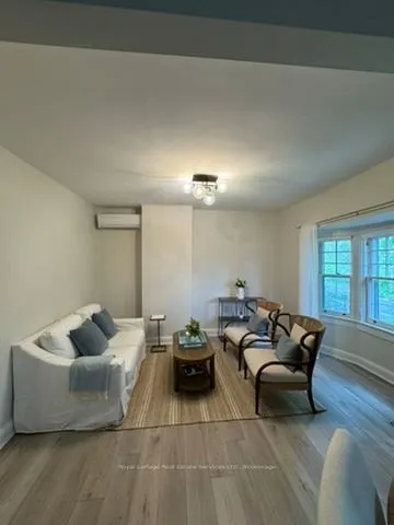 225 Trafalgar Road, #2