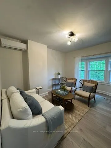 225 Trafalgar Road, #2