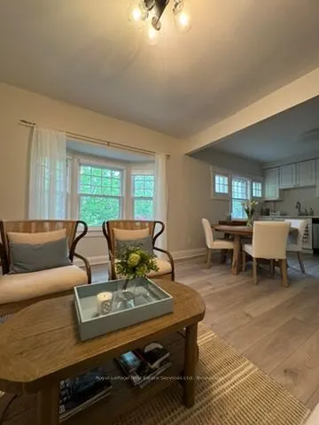 225 Trafalgar Road, #2