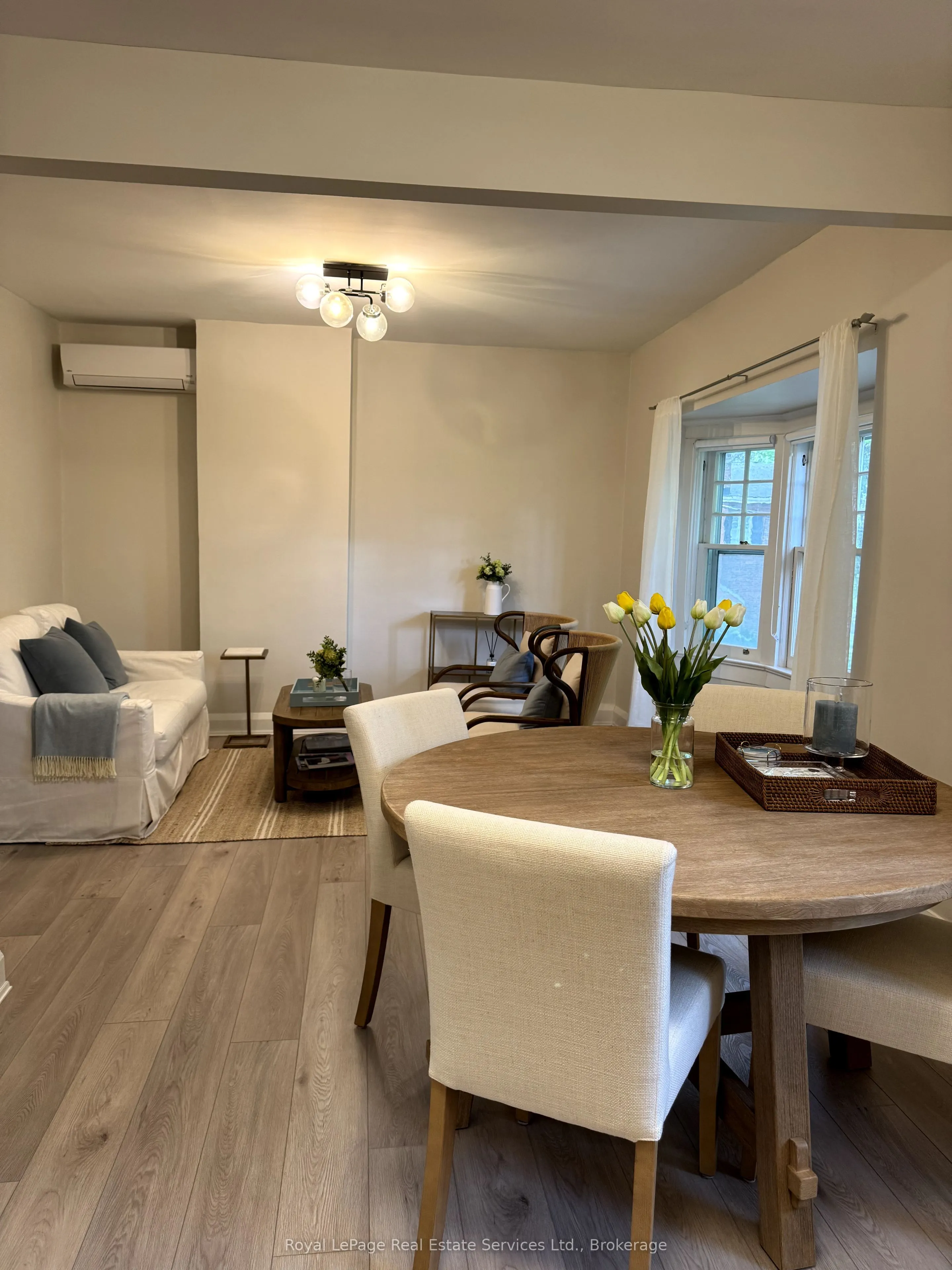 225 Trafalgar Road, #2