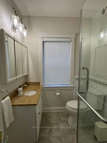 225 Trafalgar Road, #2