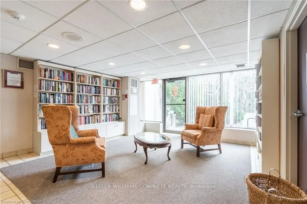 3650 Kaneff Crescent, #2302
