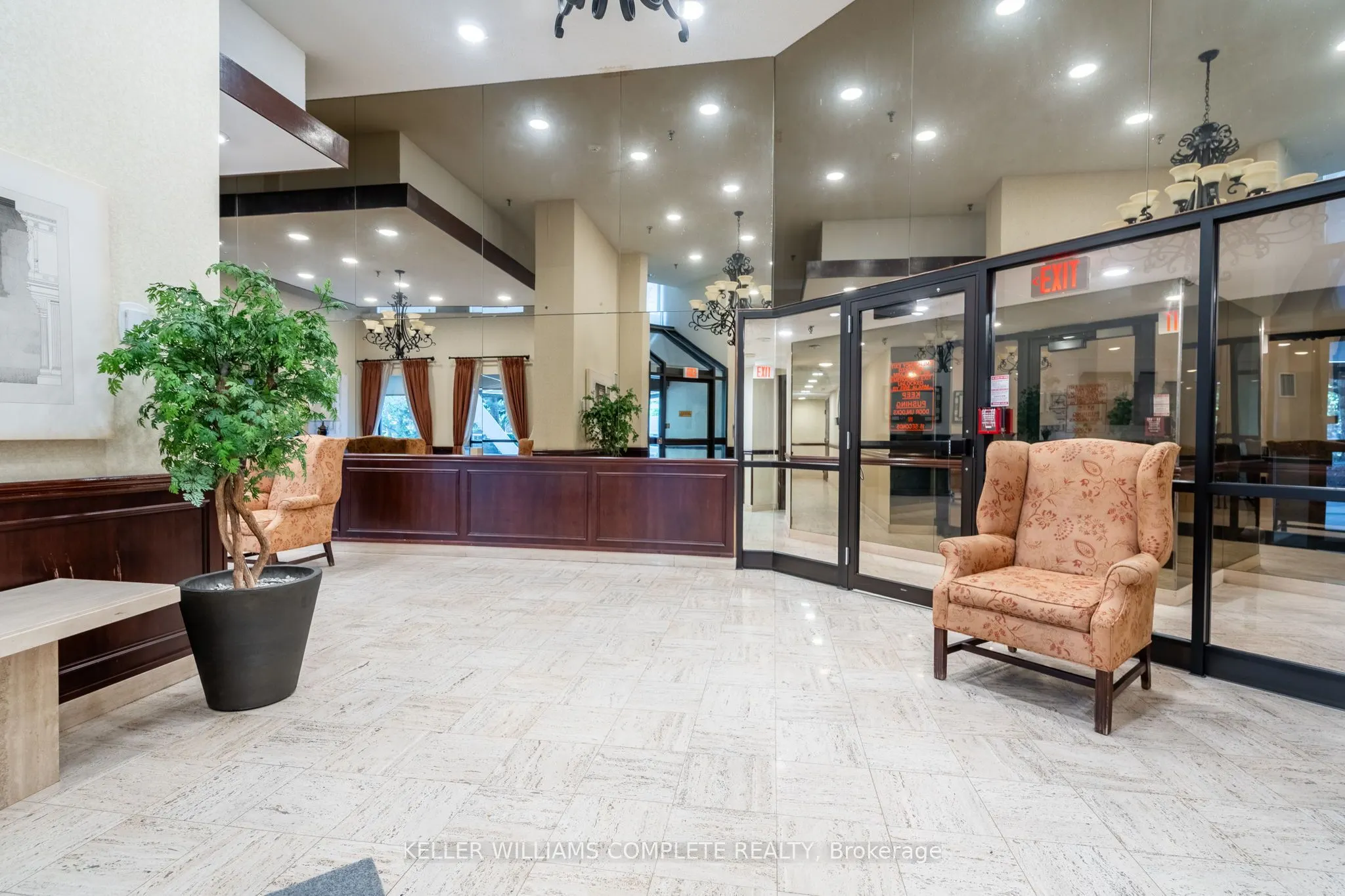 3650 Kaneff Crescent, #2302
