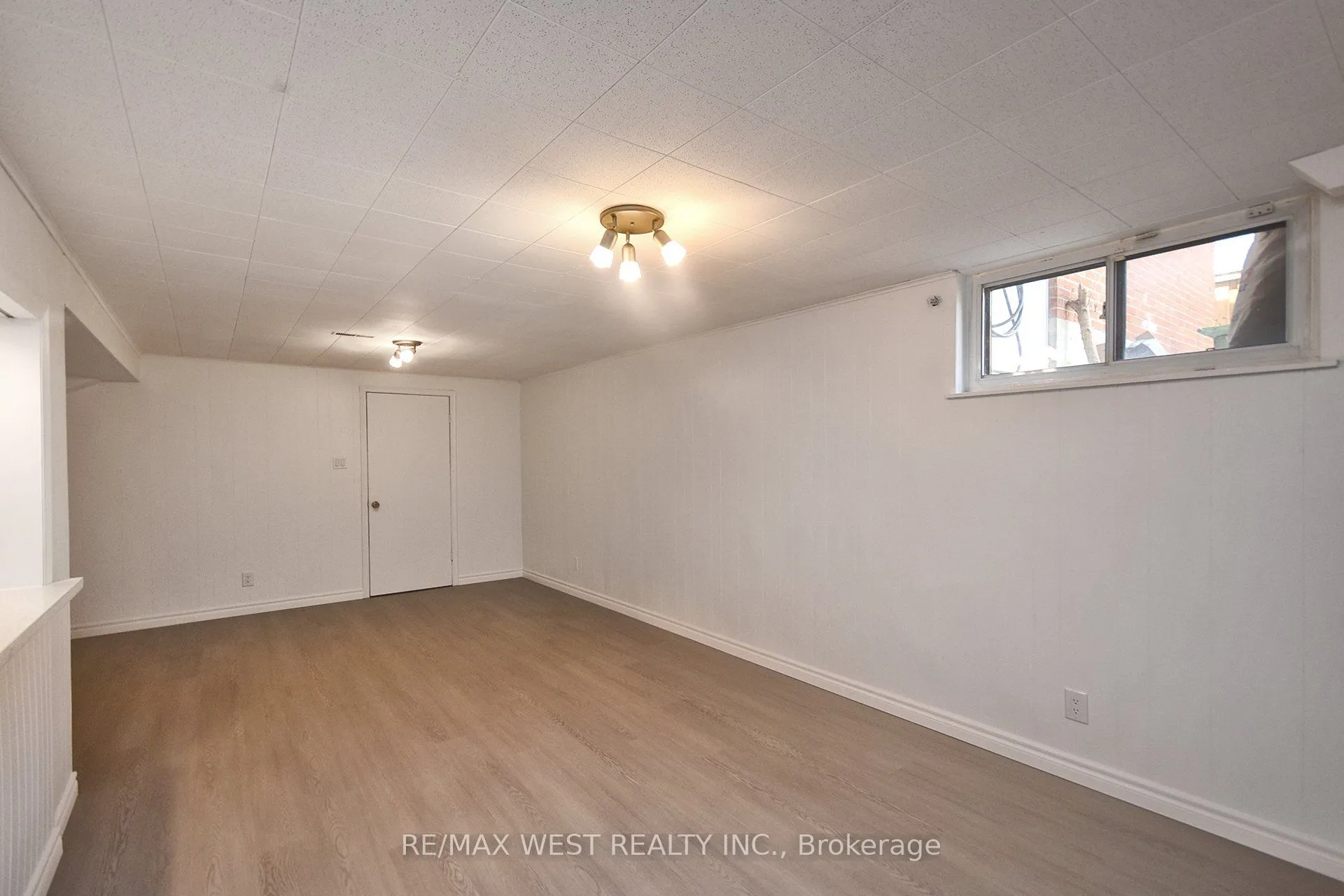 124 Allanhurst Drive, #Basement