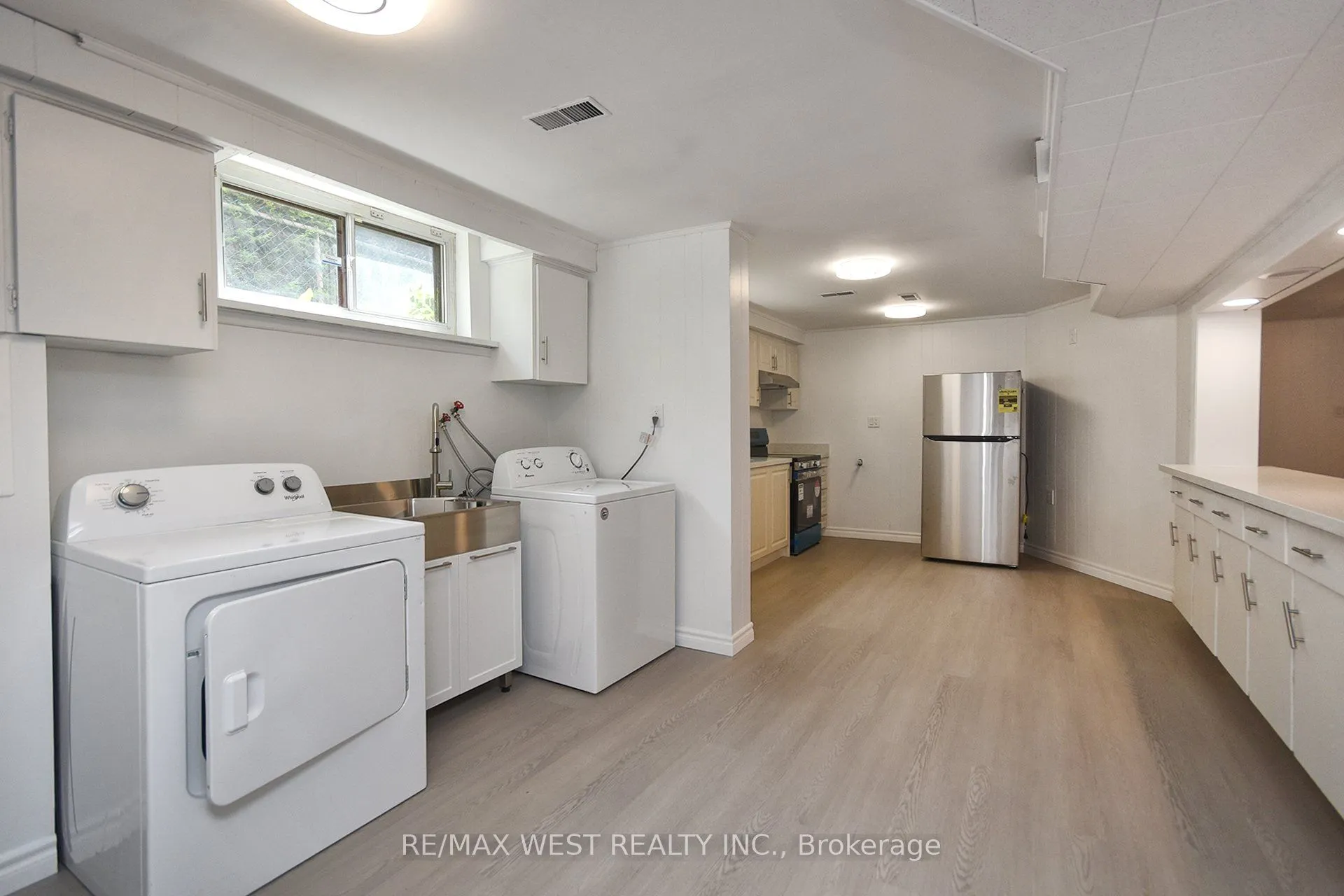 124 Allanhurst Drive, #Basement