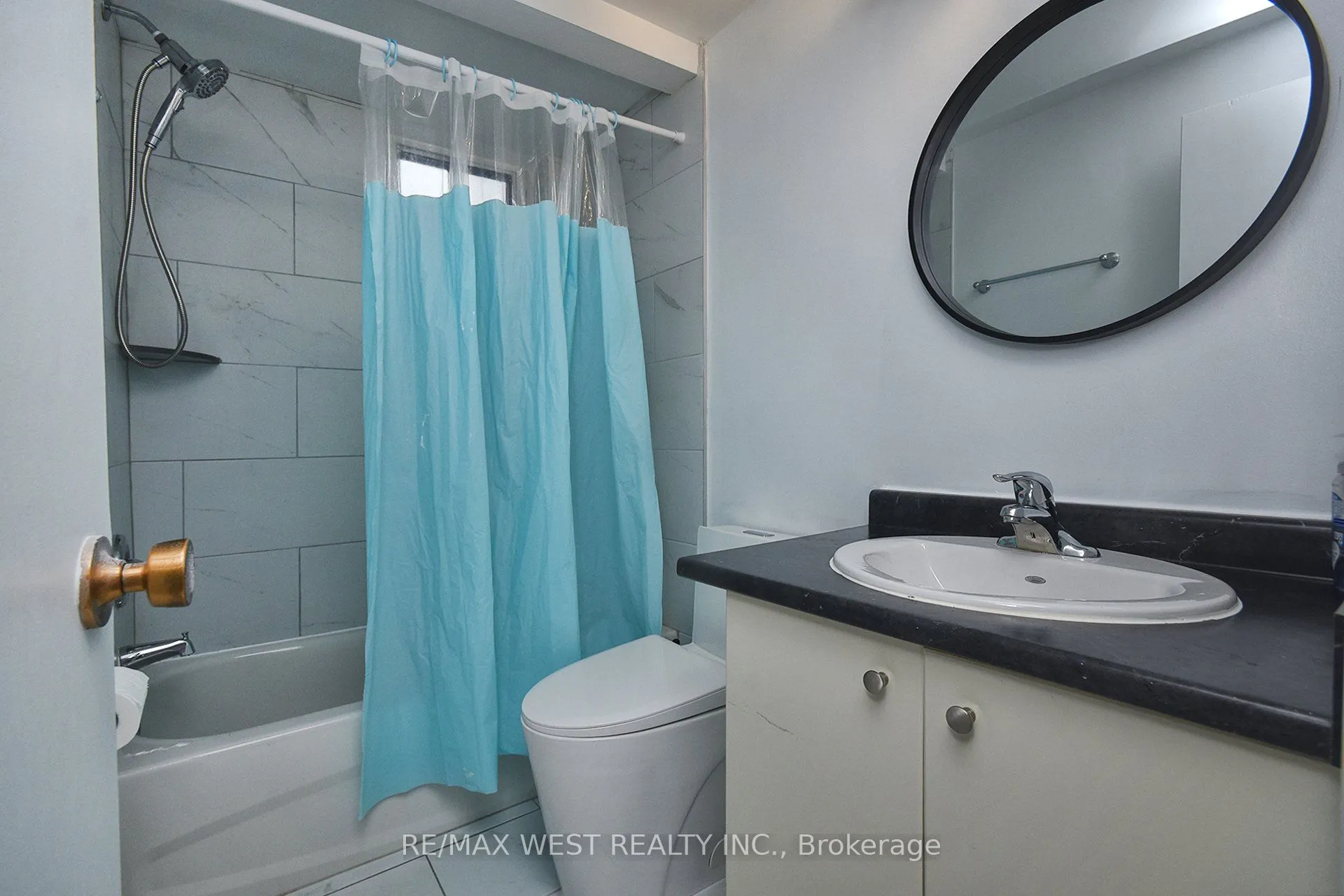 124 Allanhurst Drive, #Basement
