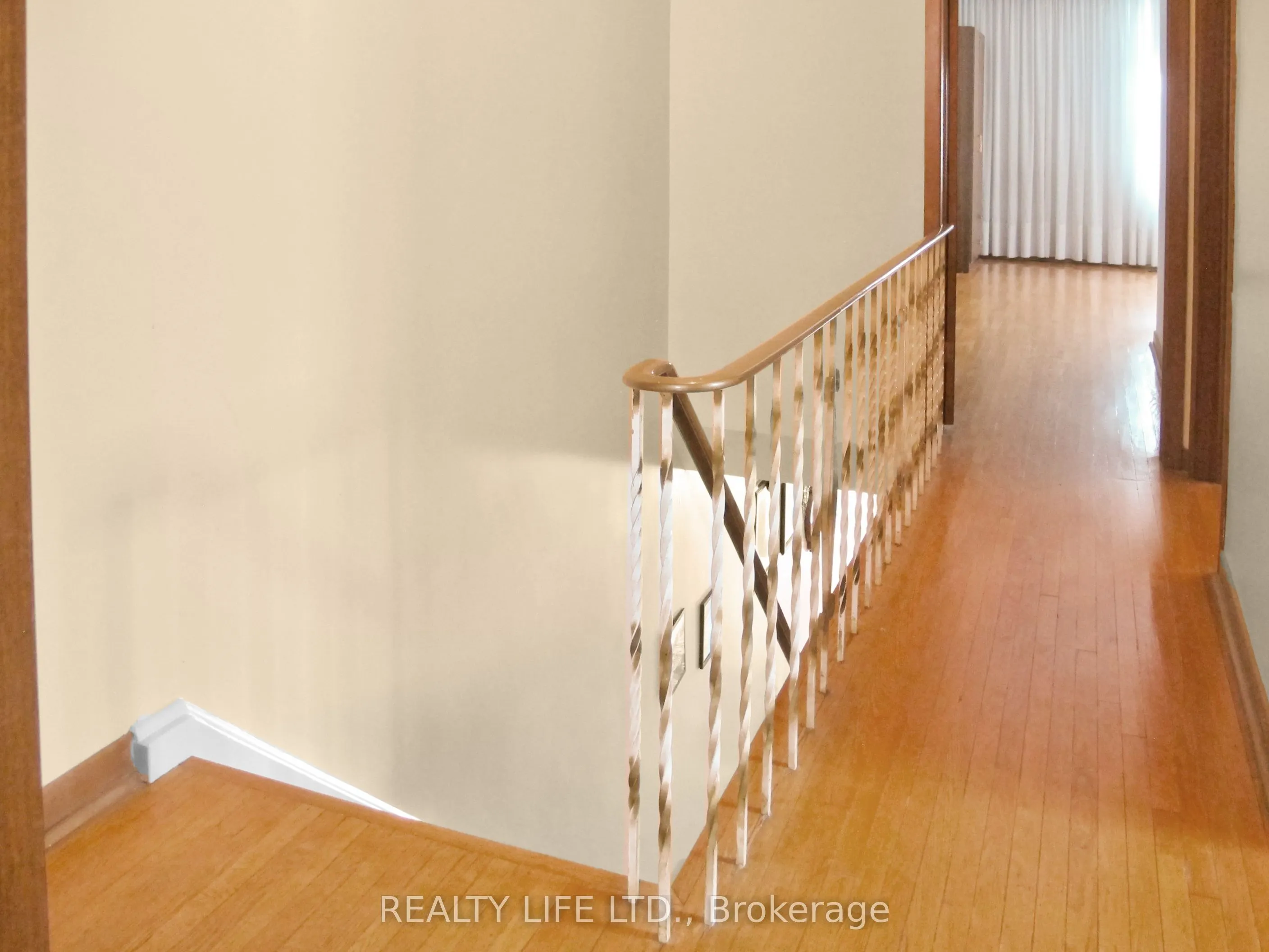 61 Cameron Avenue