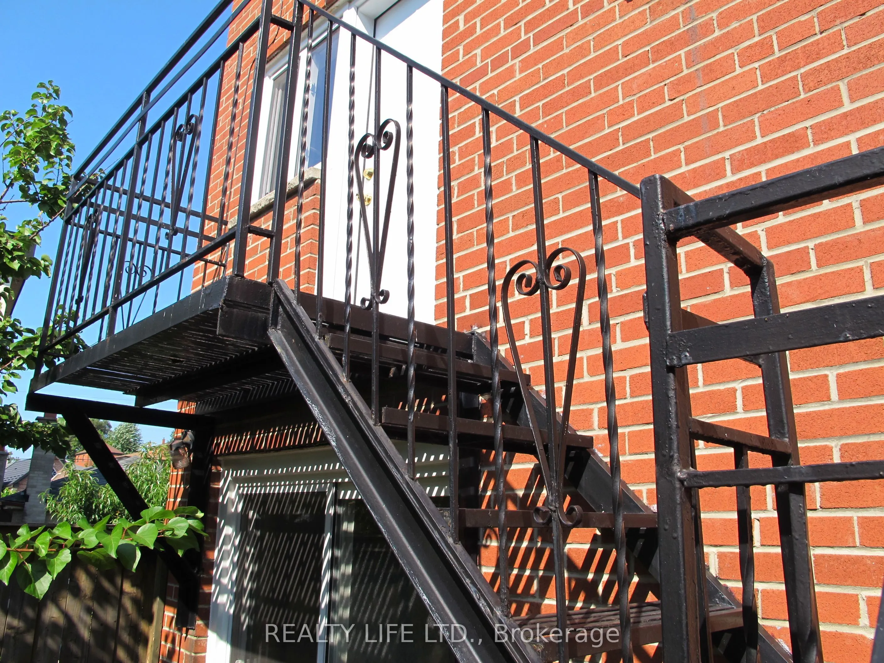 61 Cameron Avenue