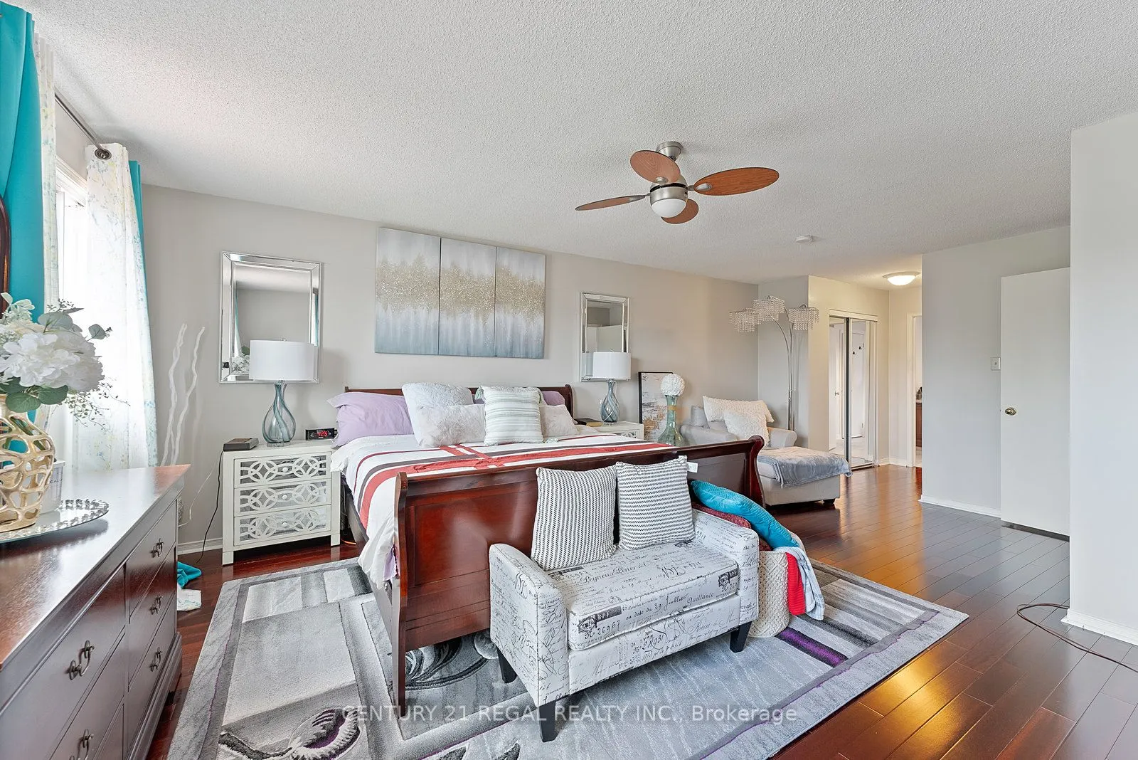 97 Hinchley Wood Grove