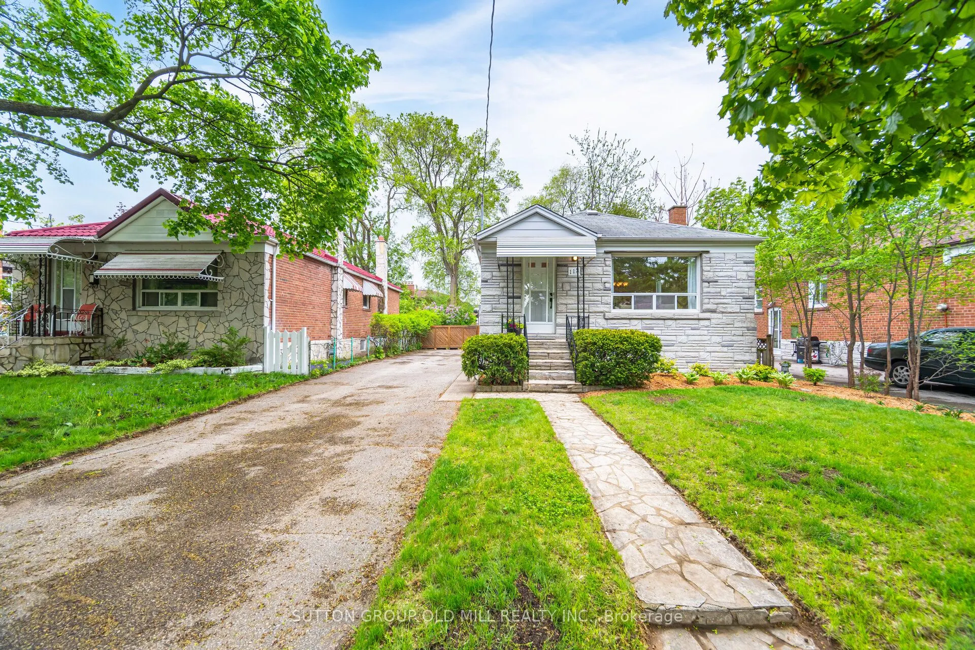 112 North Carson Street
