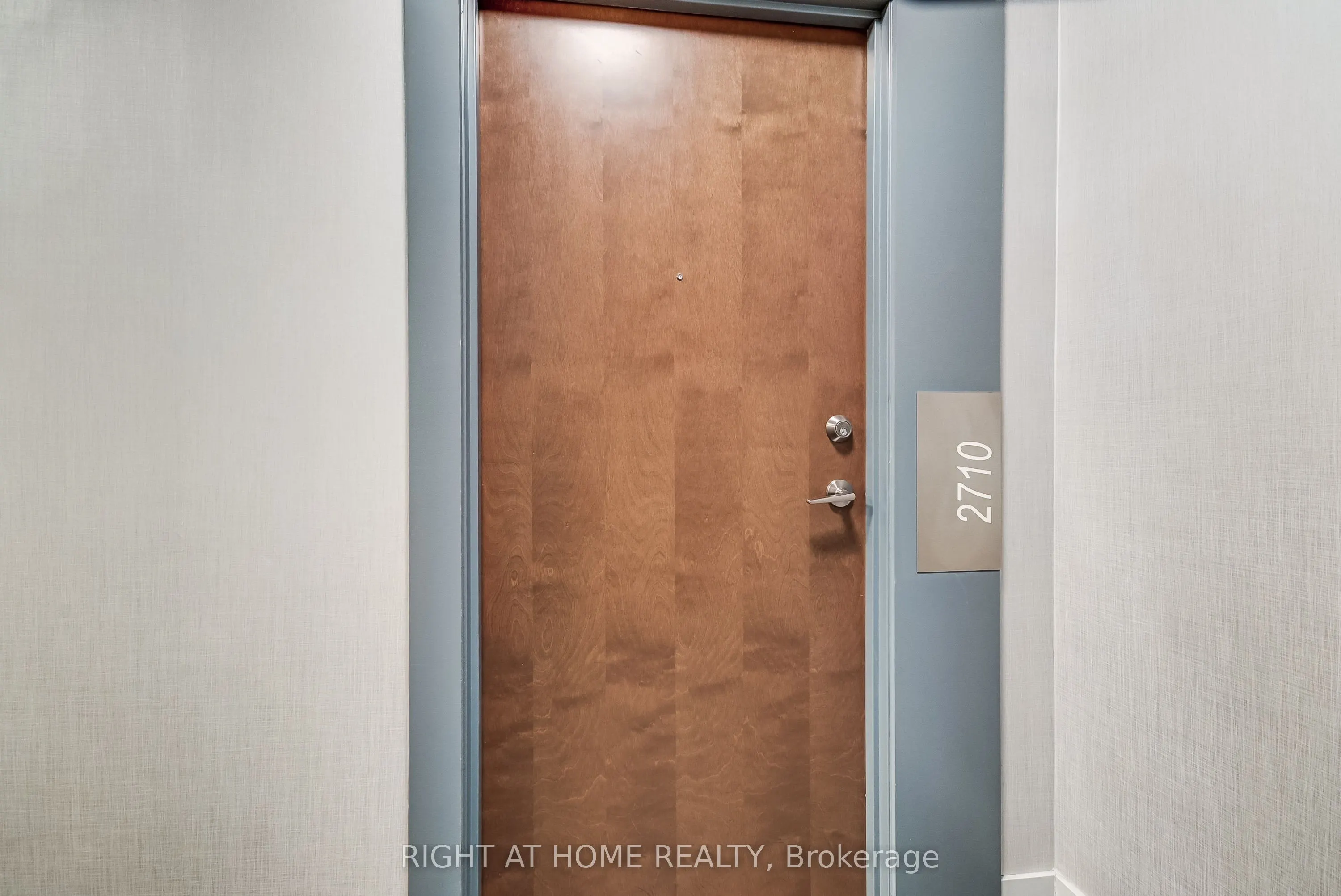 2212 Lake Shore Boulevard W #2710
