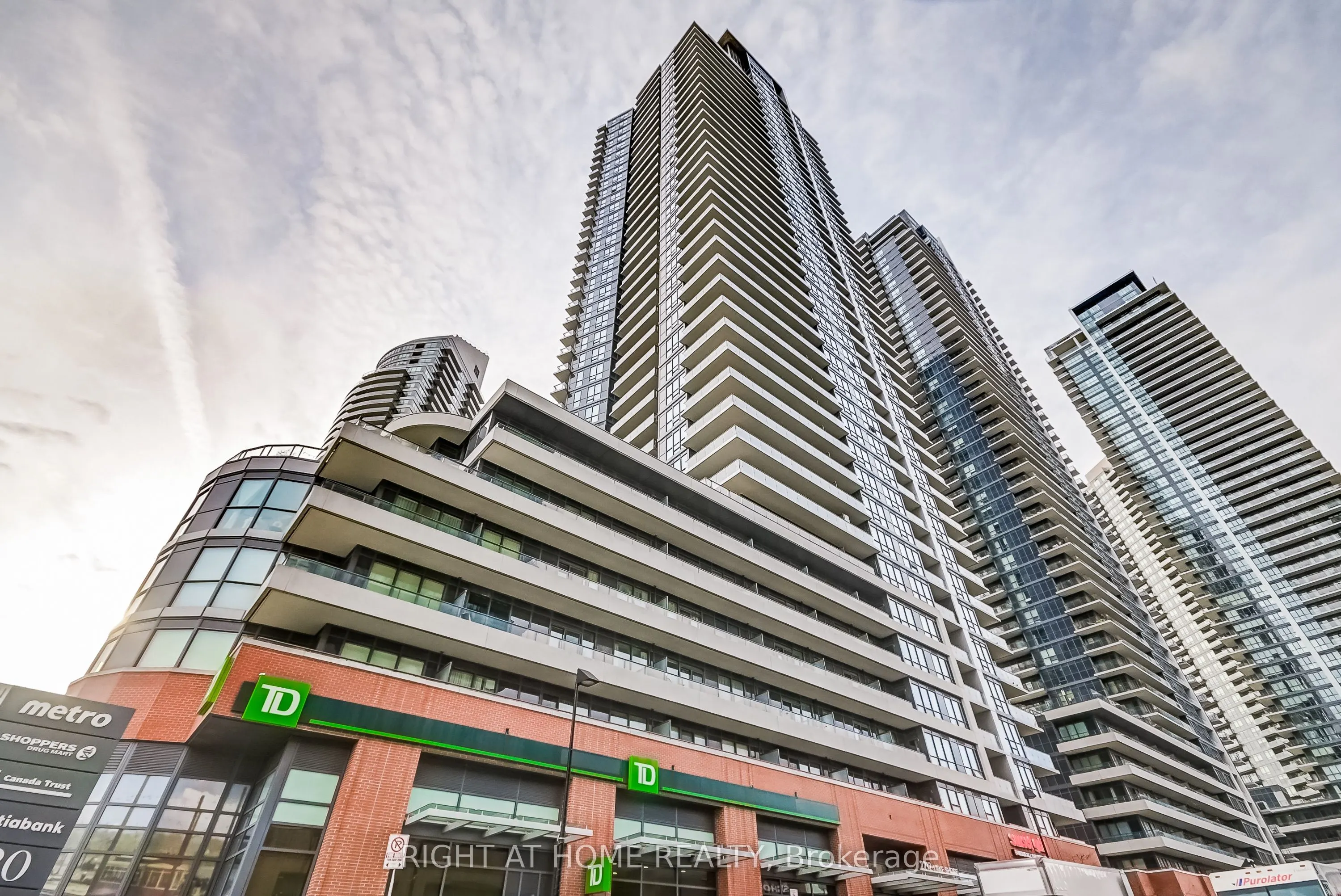 2212 Lake Shore Boulevard W #2710