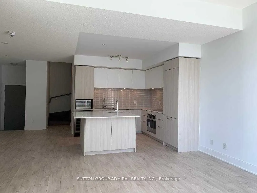 70 Annie Craig Drive, #TH107