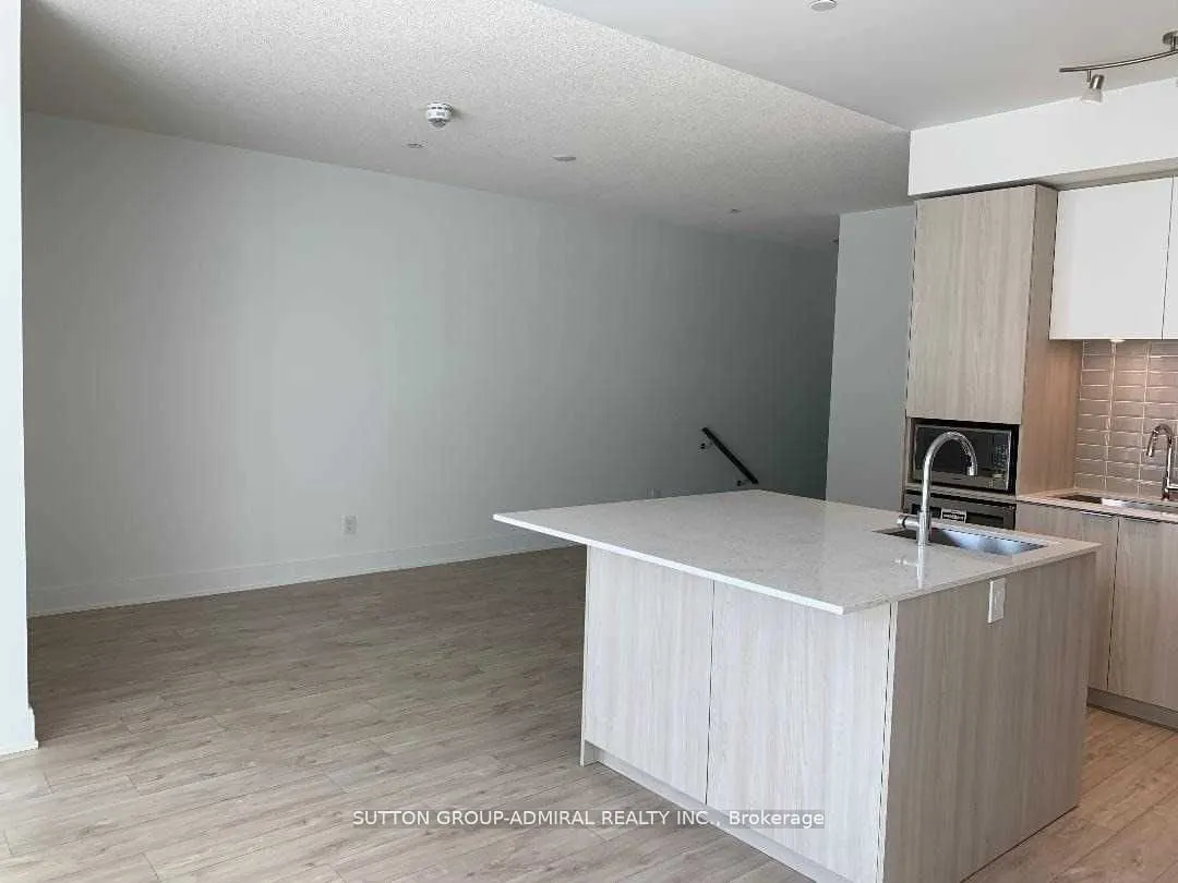 70 Annie Craig Drive, #TH107