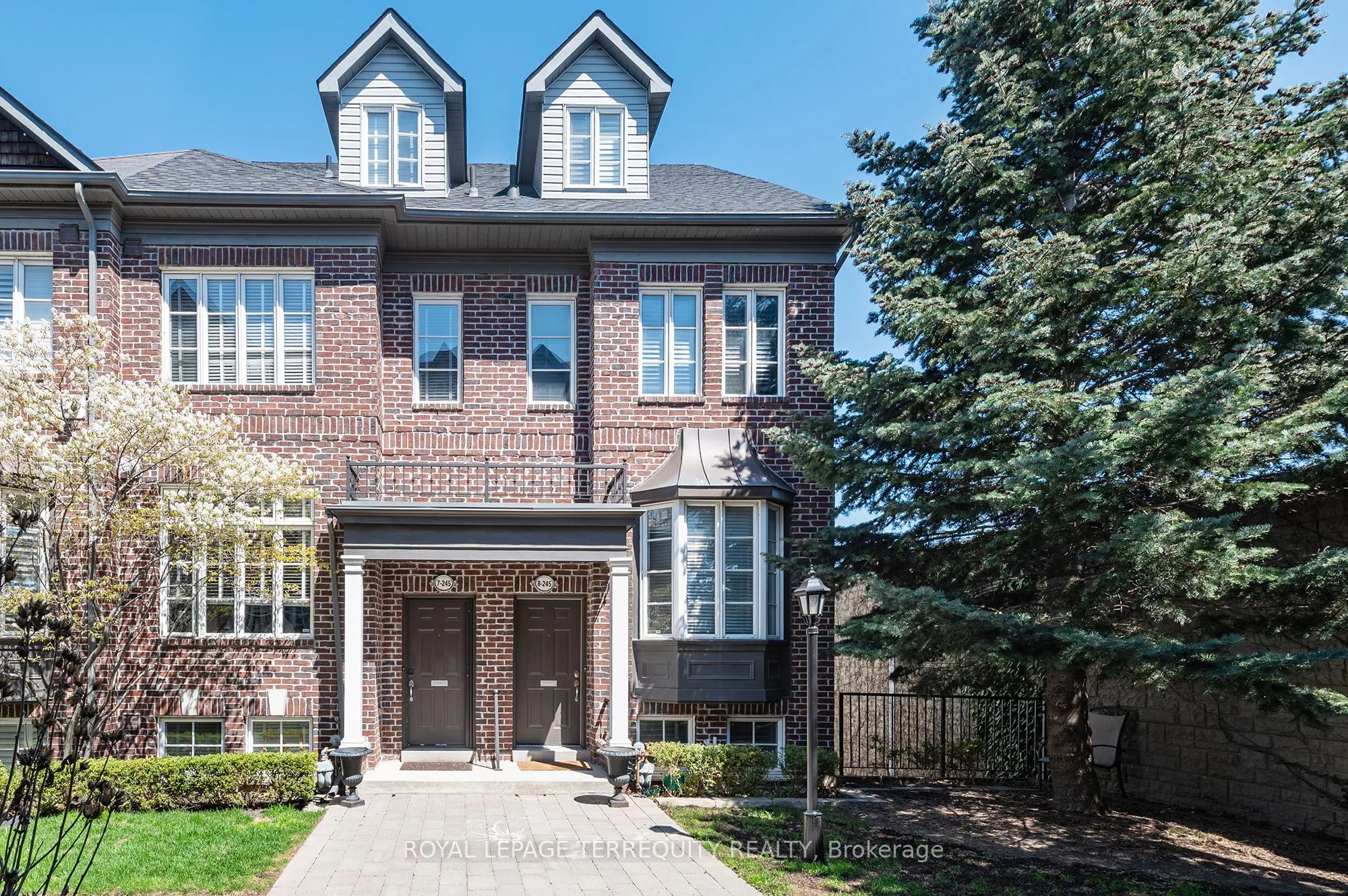245 Van Dusen Boulevard, #8