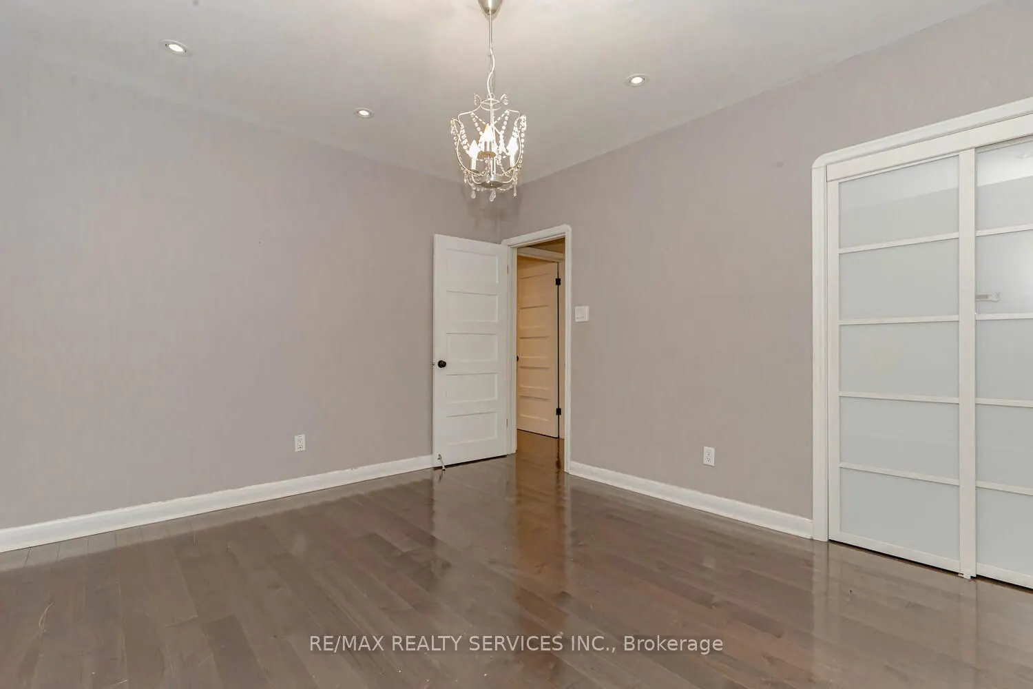 1259 Twin Oaks Dell Drive