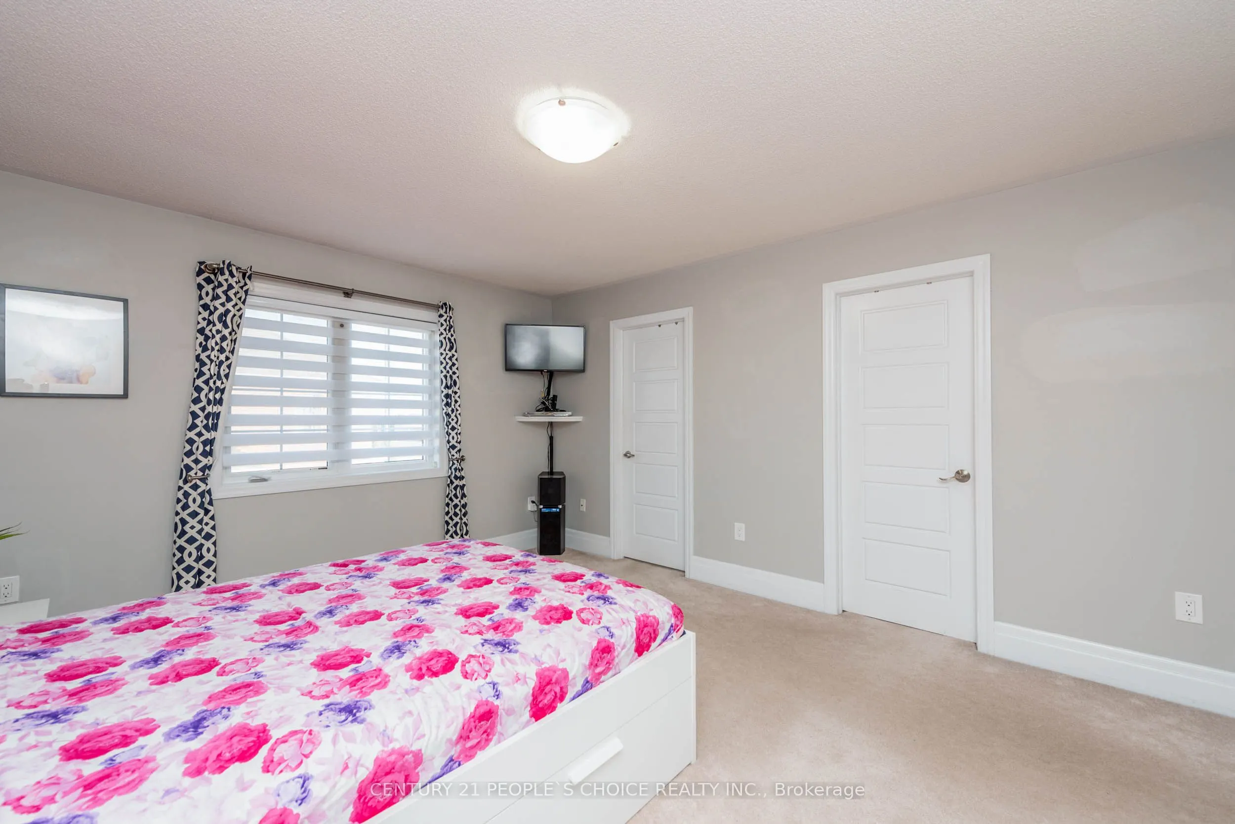 40 Stedford Crescent