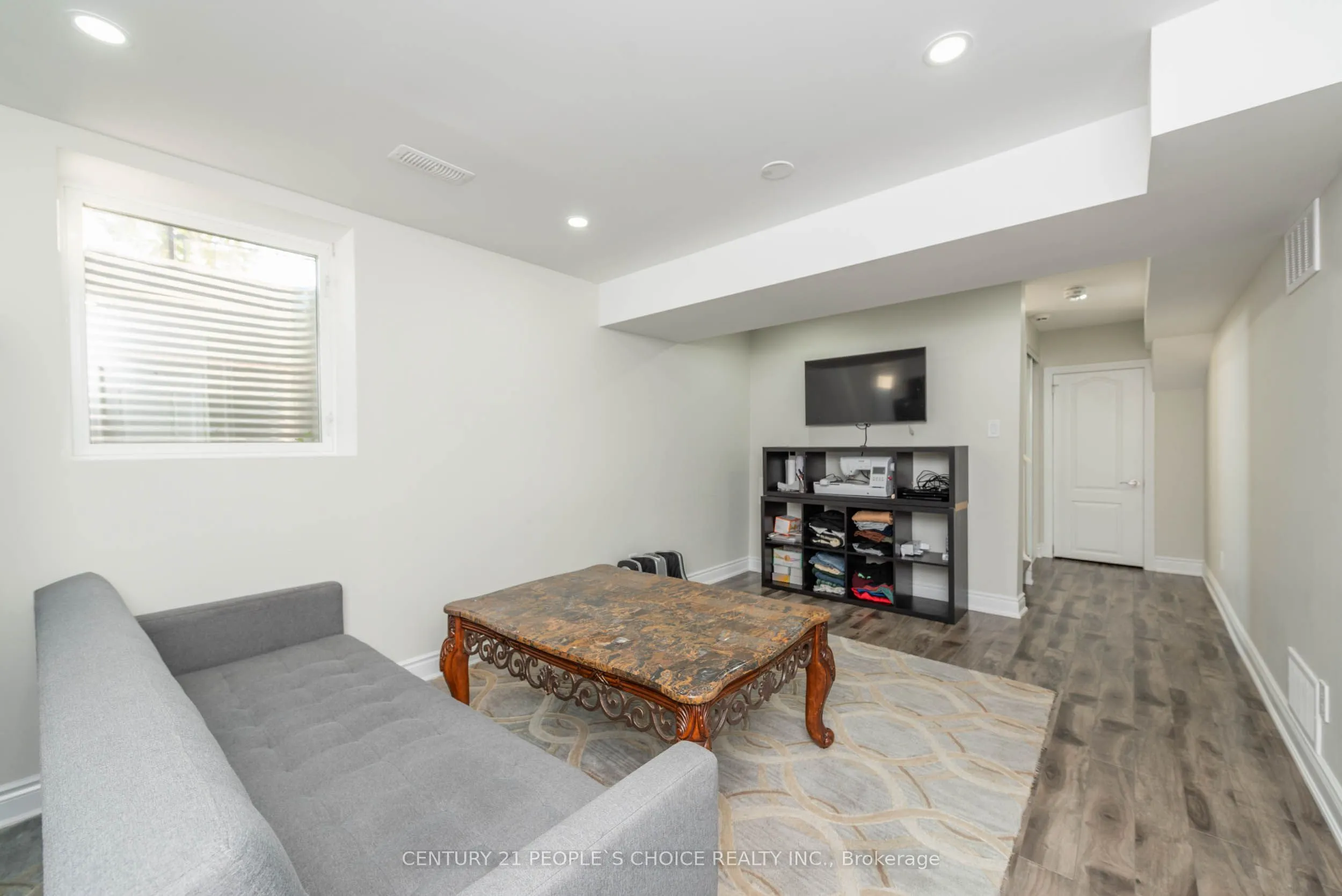 40 Stedford Crescent