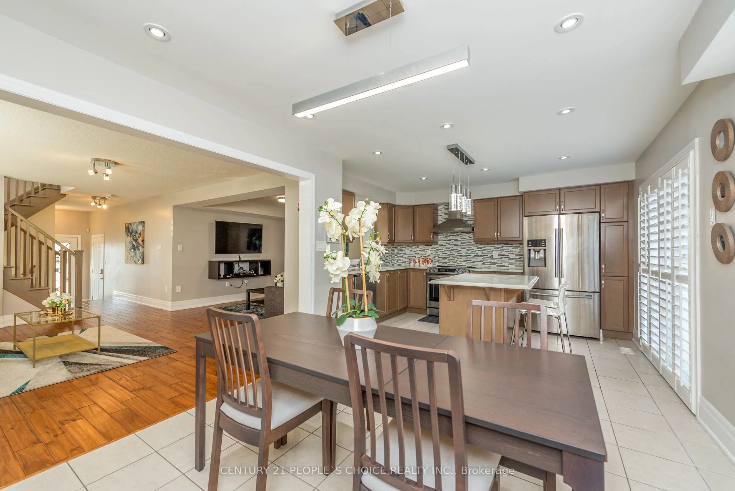 40 Stedford Crescent