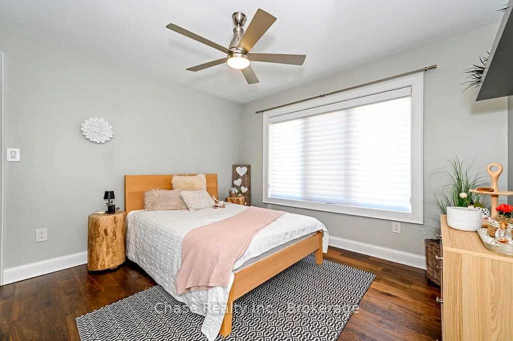 8495 Appleby Line
