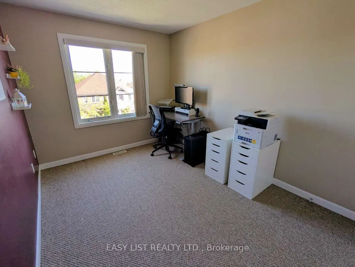 165 Hampshire Way, #131