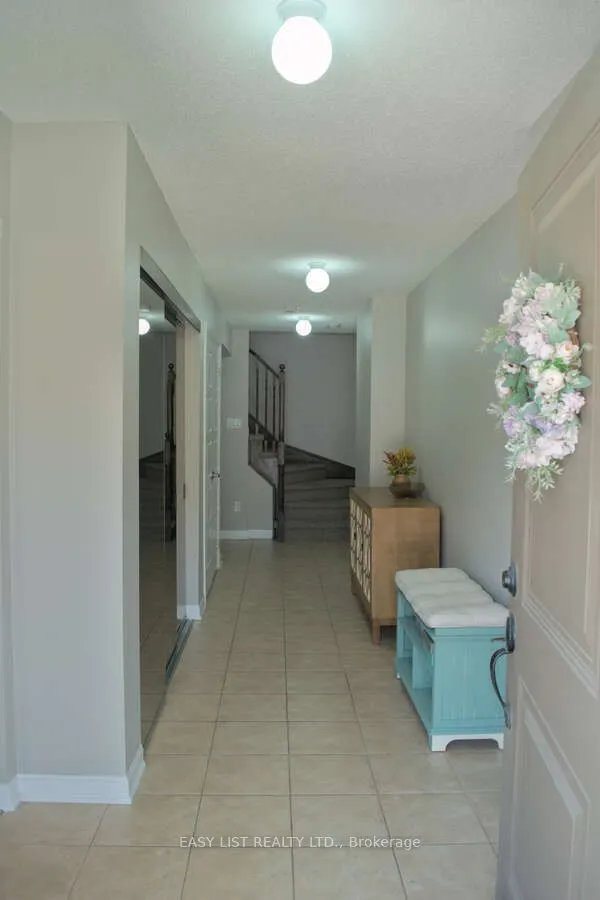 165 Hampshire Way, #131