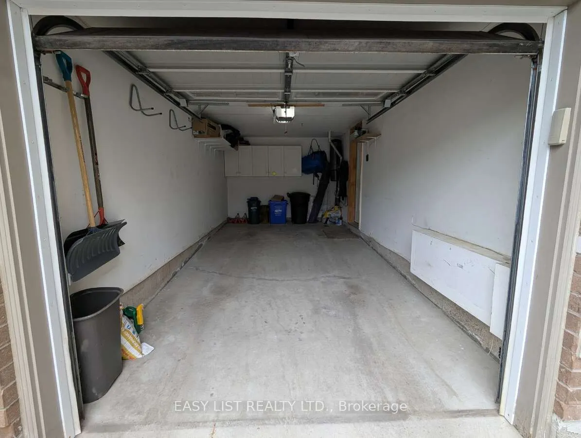165 Hampshire Way, #131