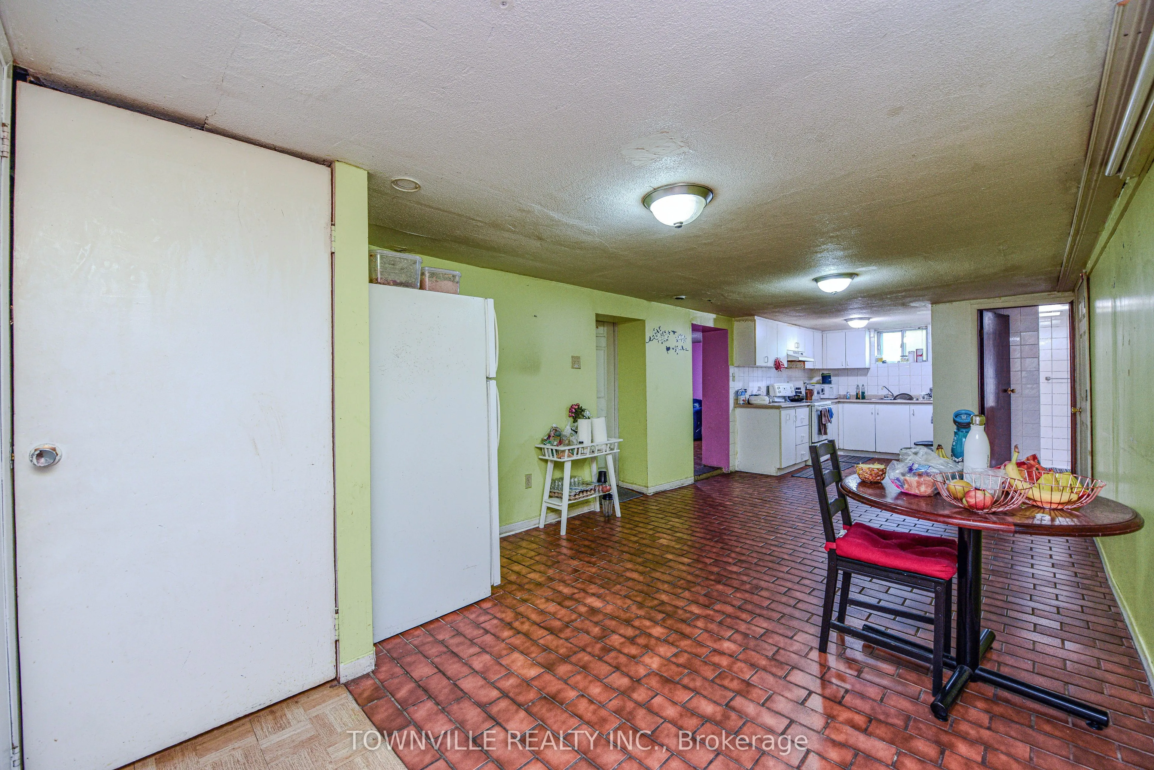 35 Taysham Crescent