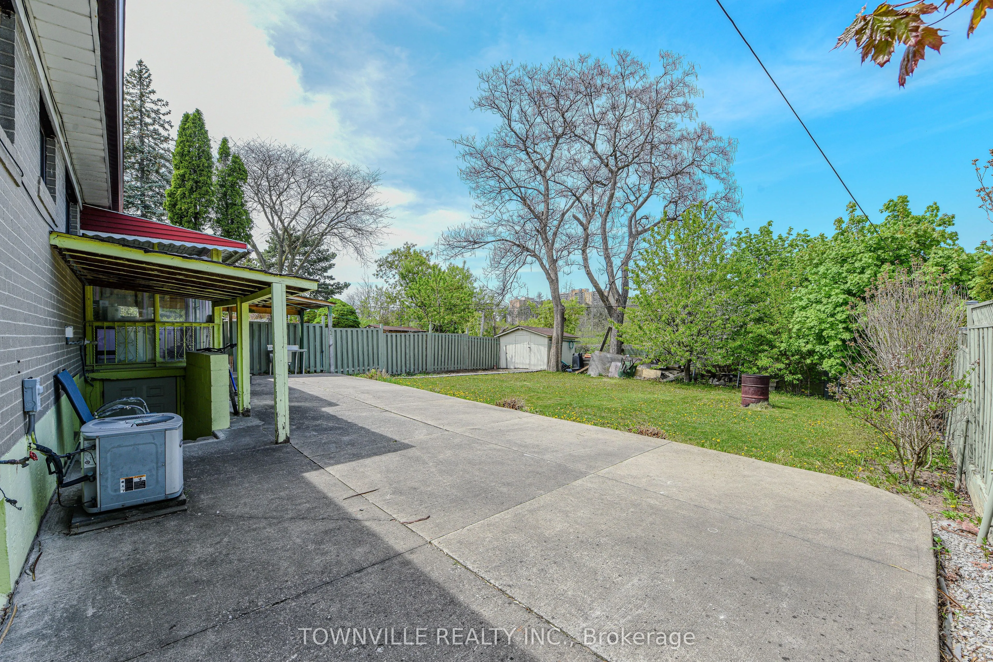 35 Taysham Crescent