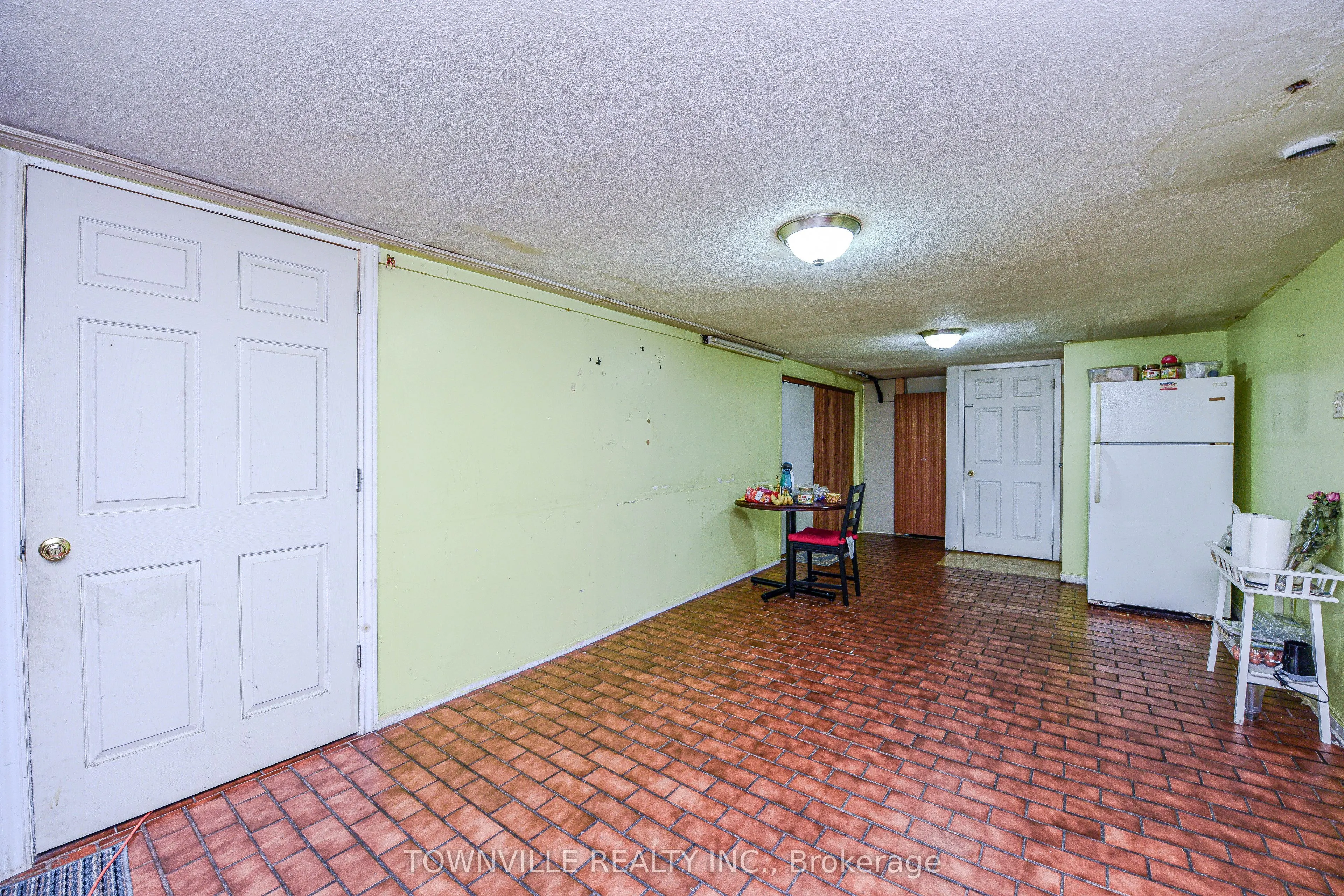 35 Taysham Crescent