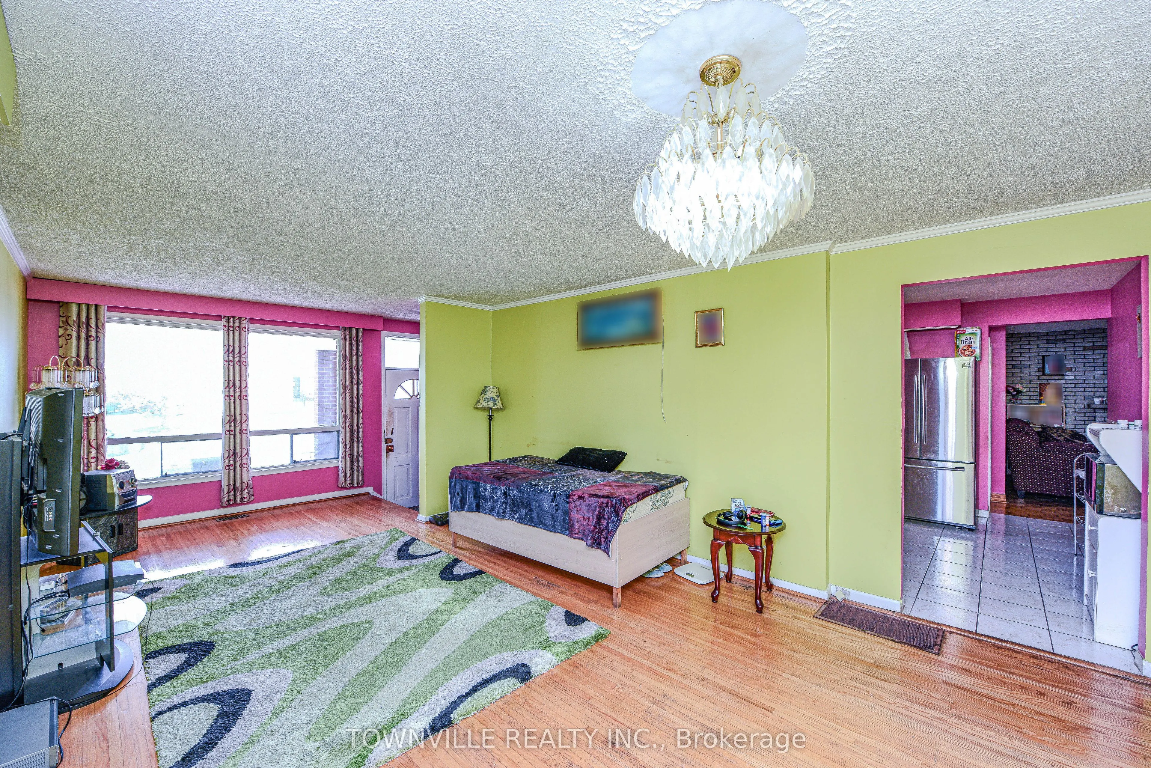 35 Taysham Crescent