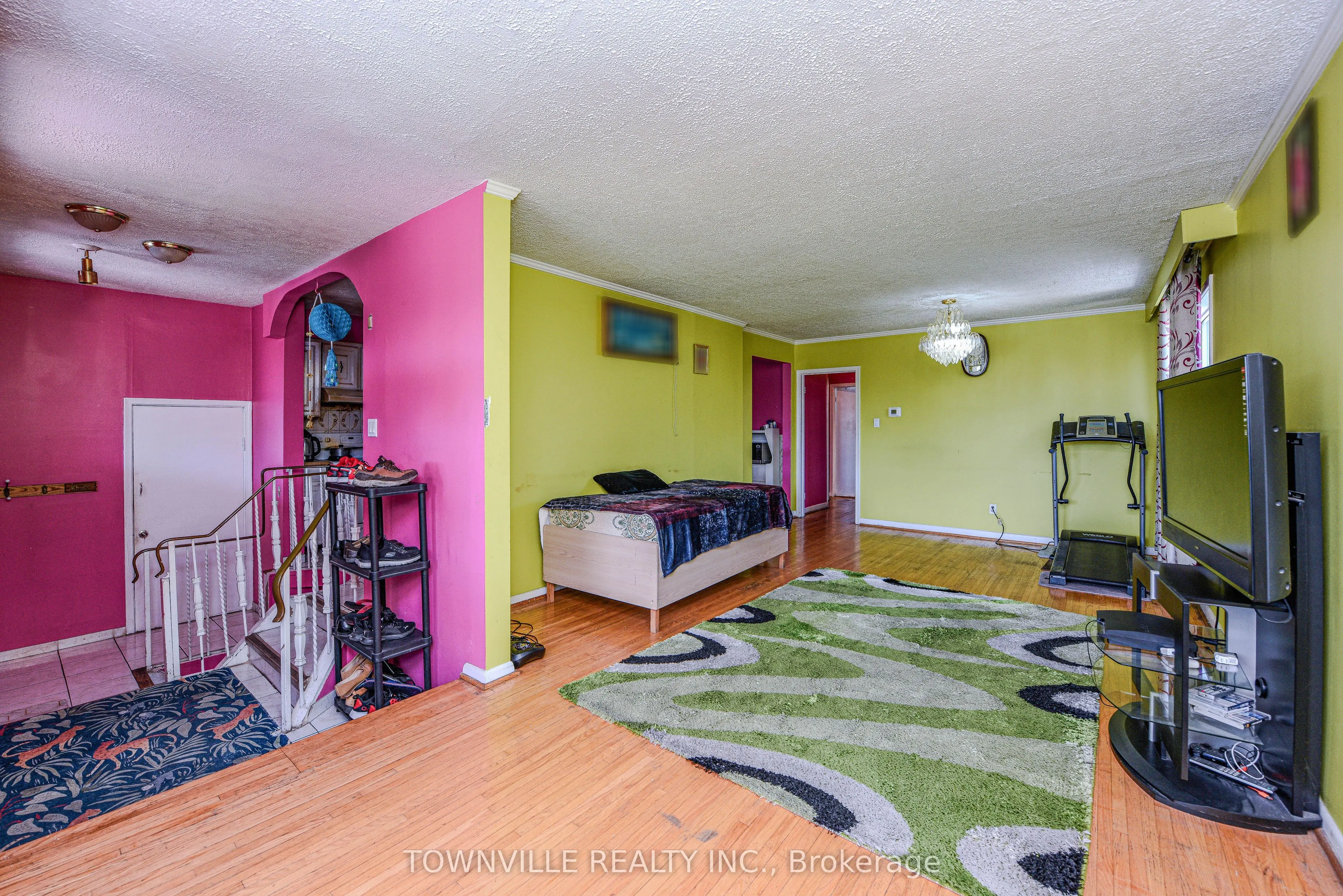 35 Taysham Crescent