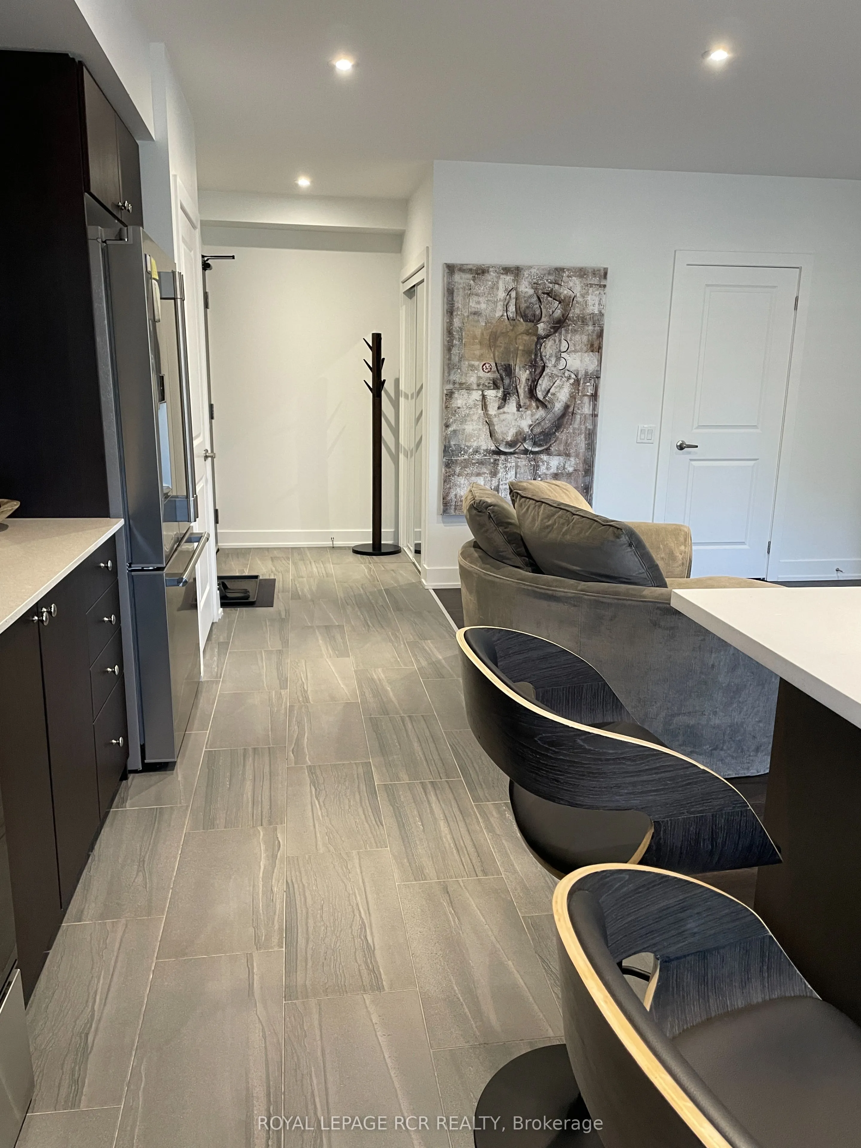 310 Broadway, #312