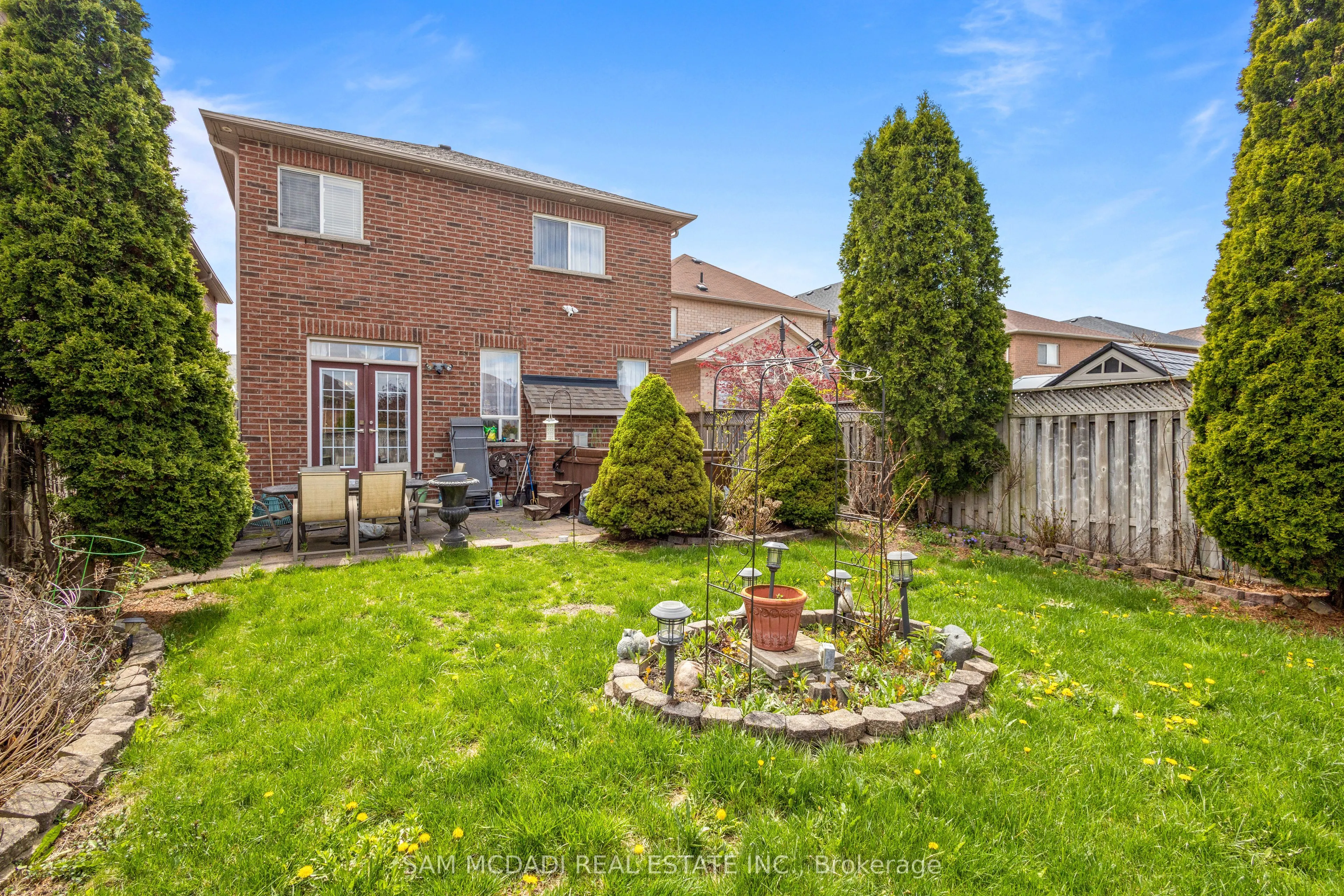 4769 Glasshill Grove