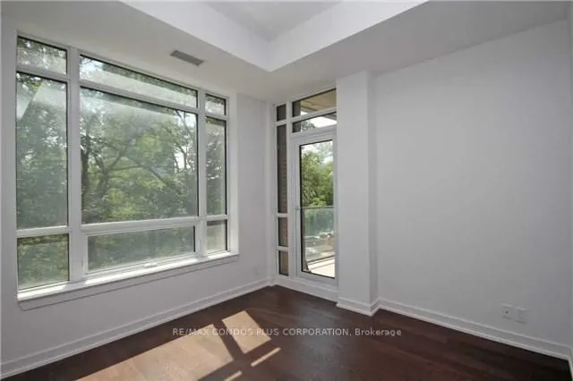 2212 Lake Shore Boulevard W #TH01