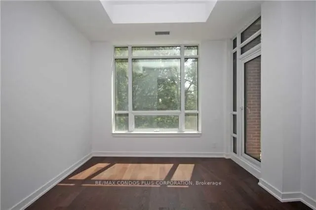 2212 Lake Shore Boulevard W #TH01