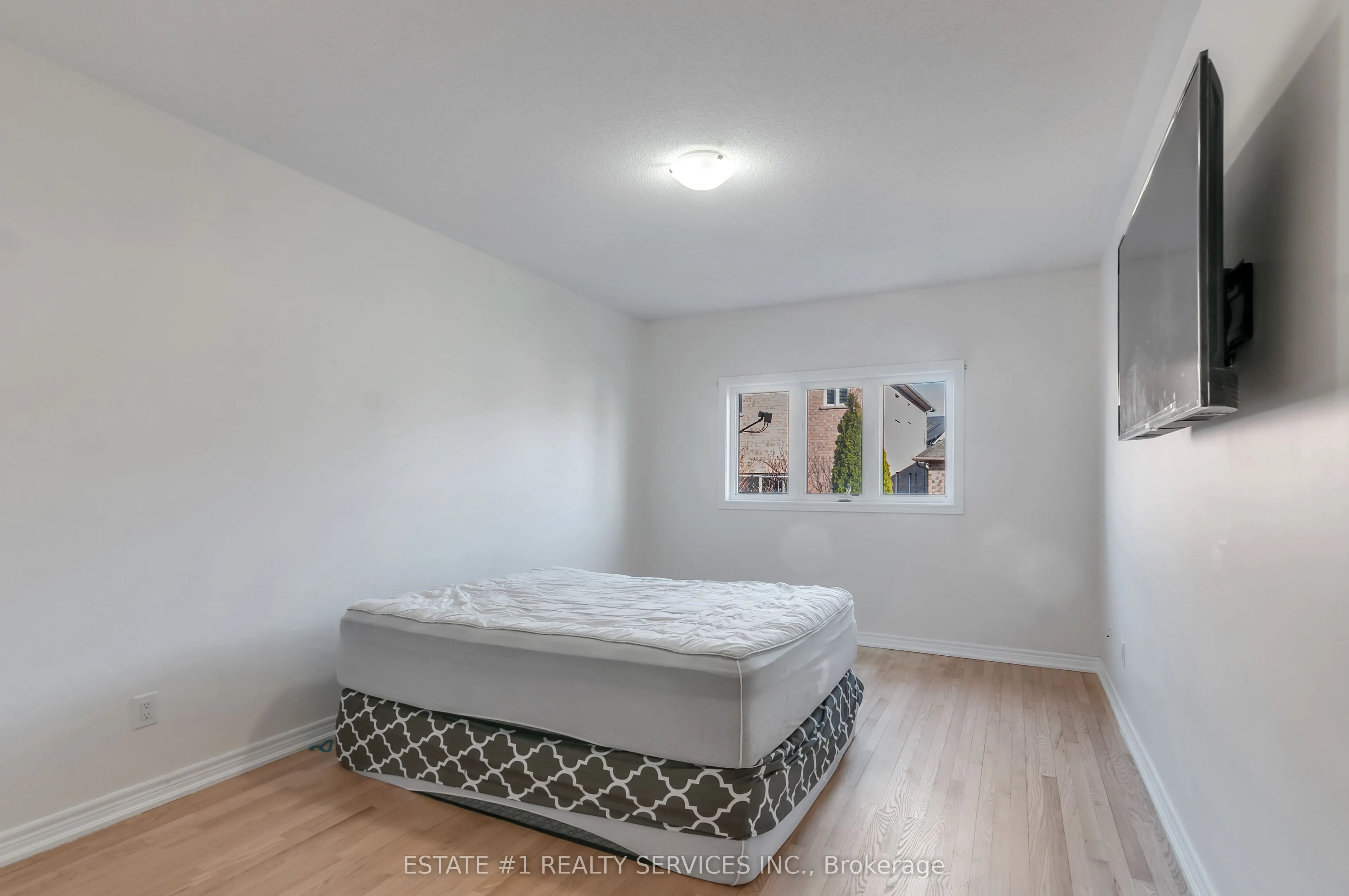 40 Balin Crescent