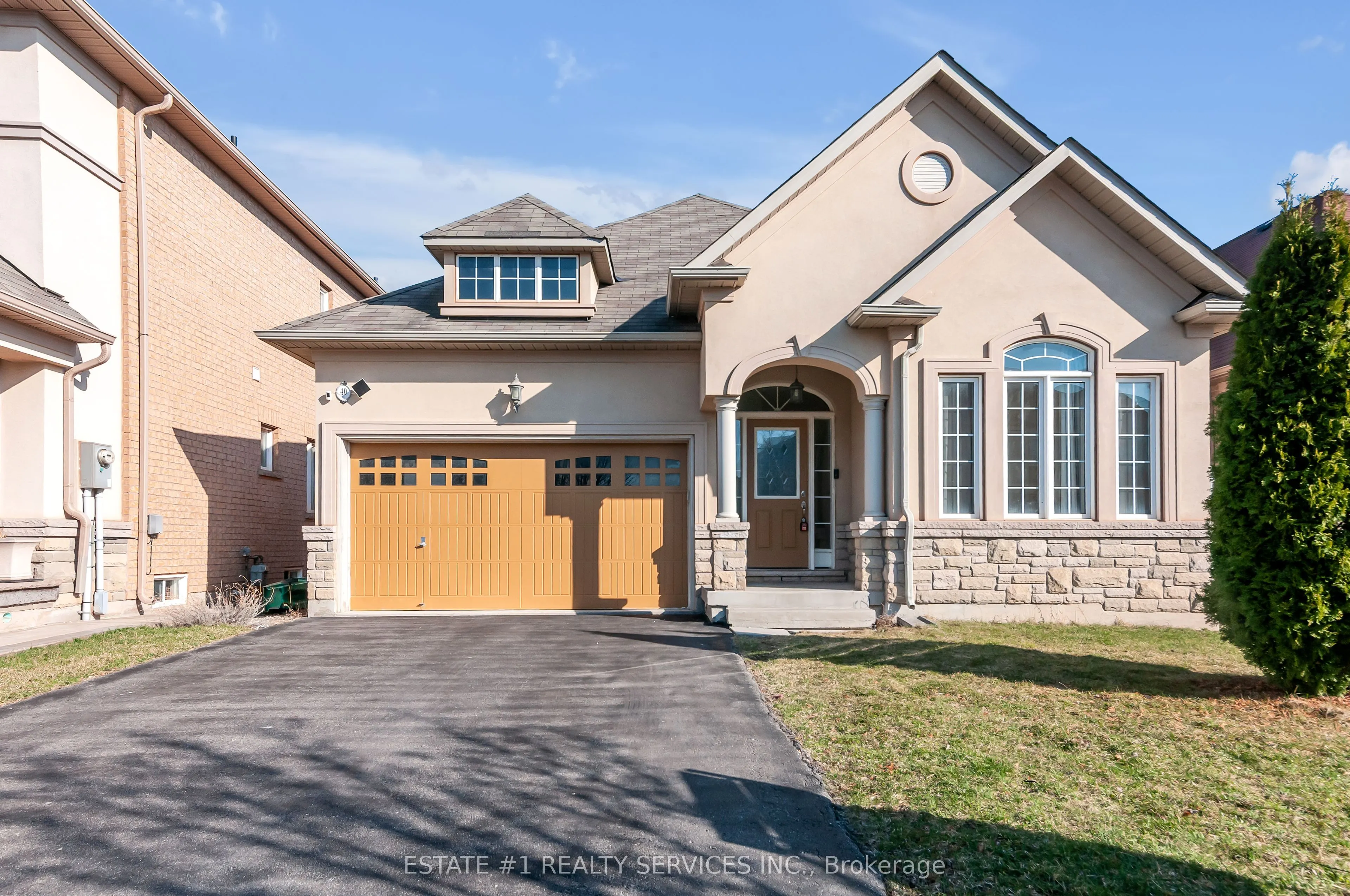 40 Balin Crescent