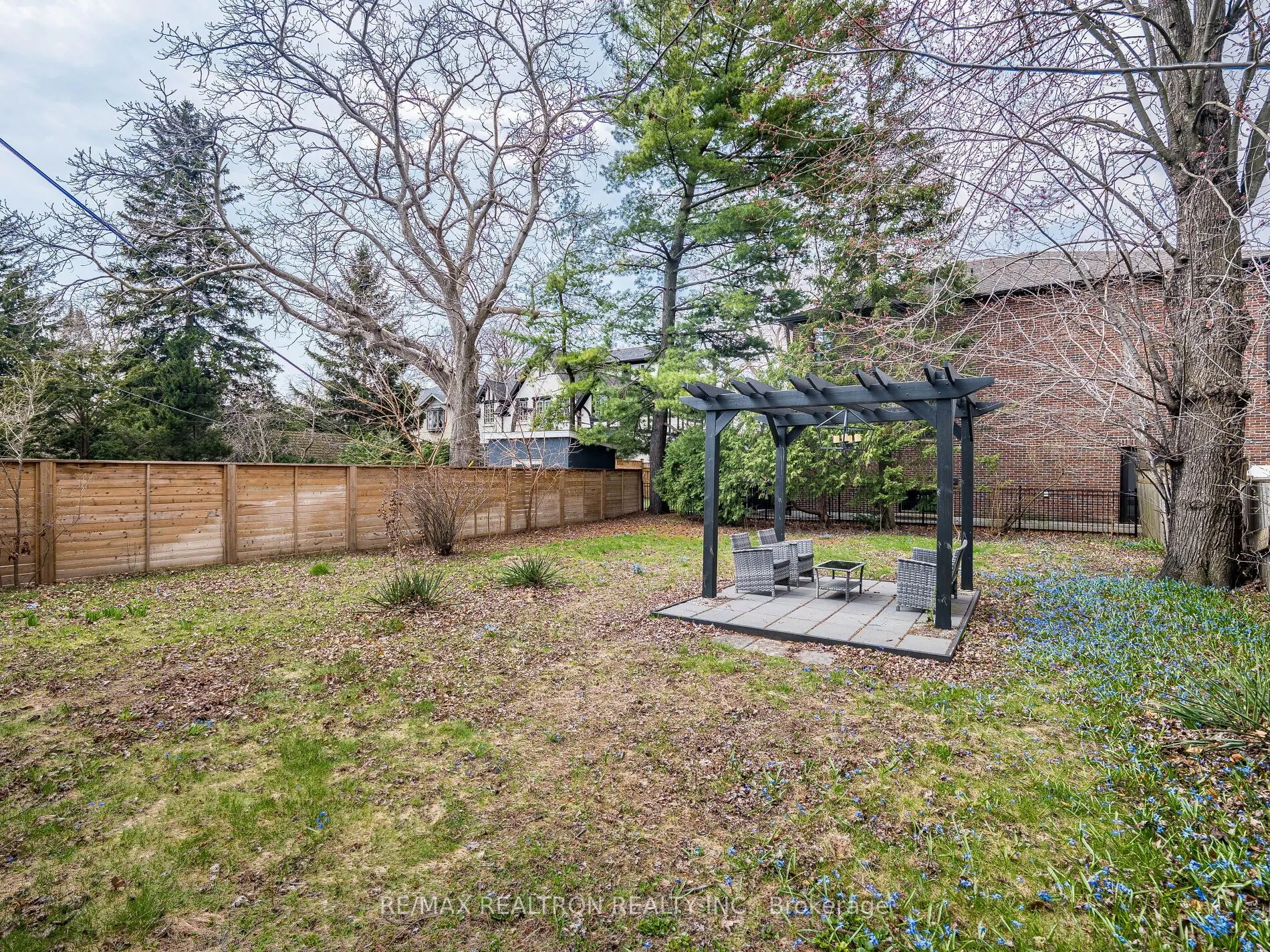 872 Royal York Road