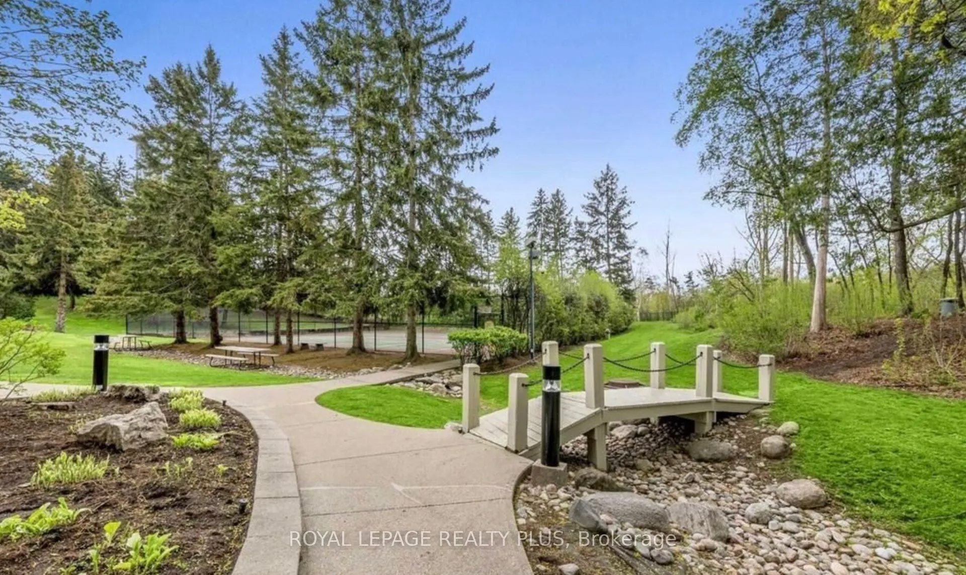8 Lisa Street, #2306