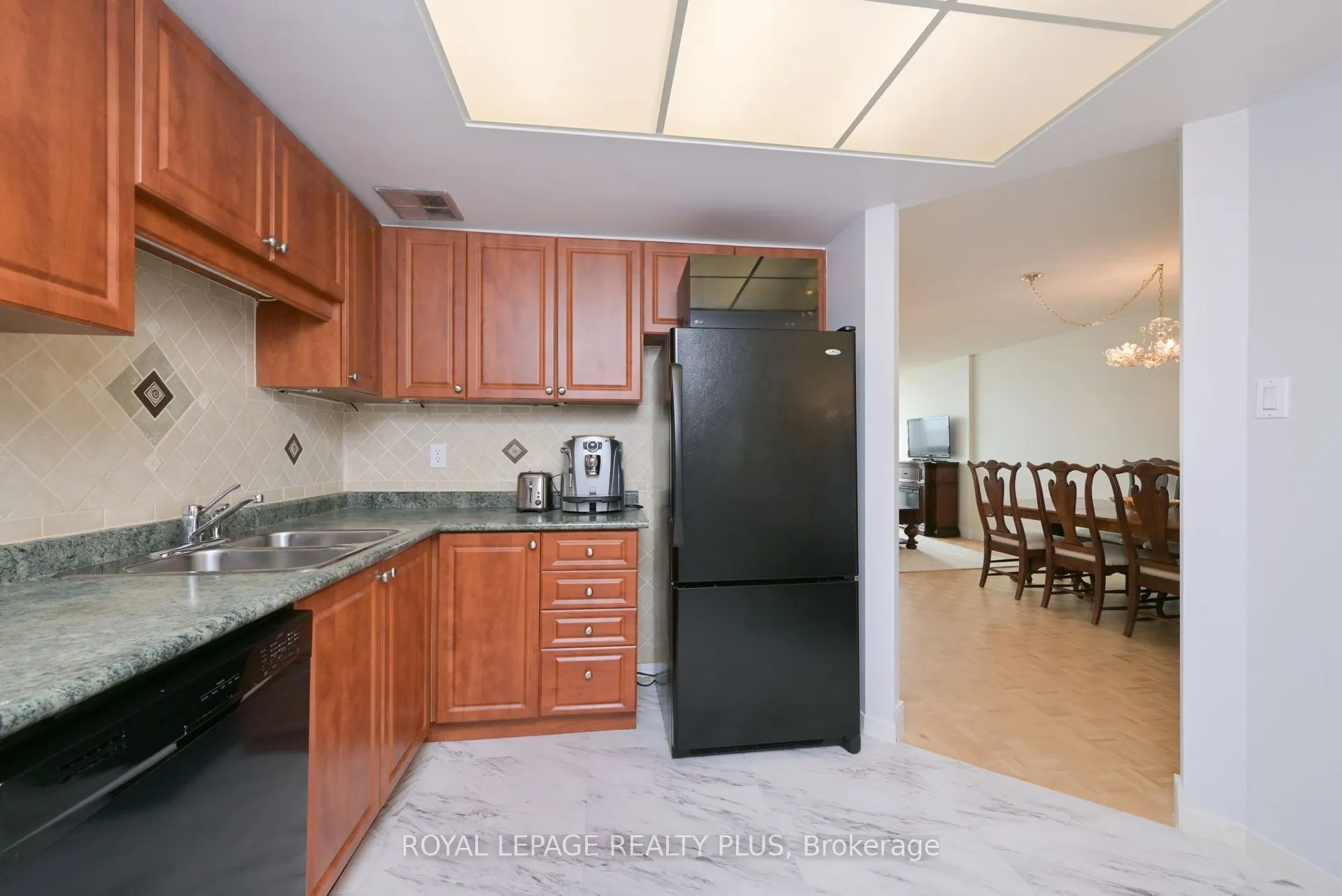 8 Lisa Street, #2306