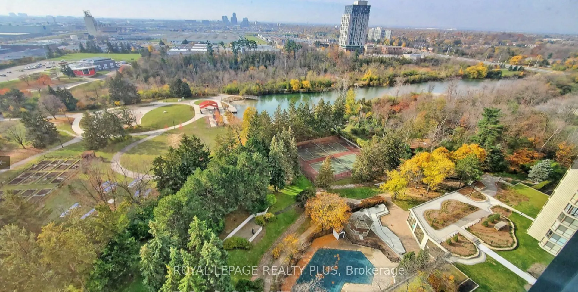 8 Lisa Street, #2306