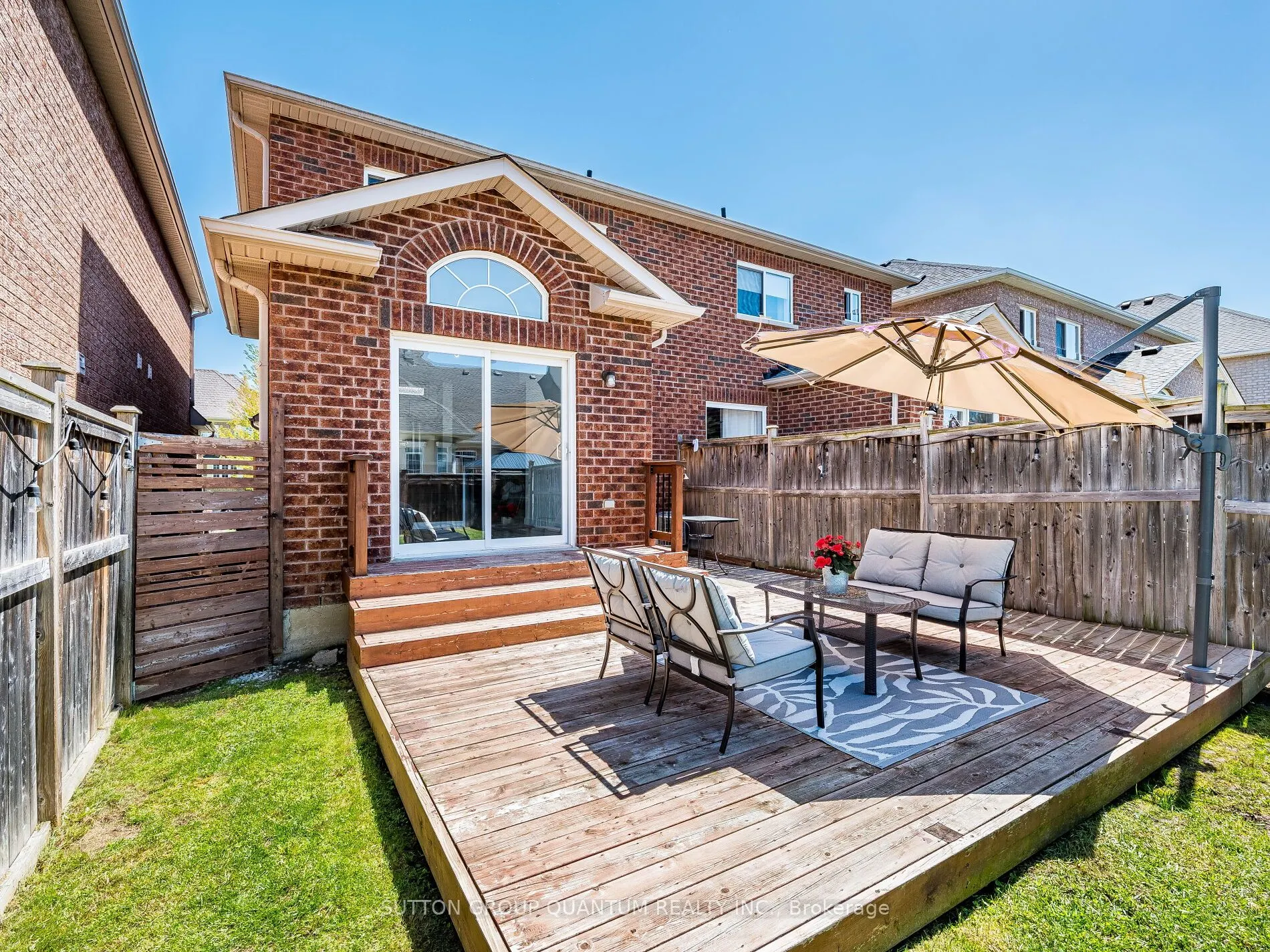 53 Woodcote Crescent