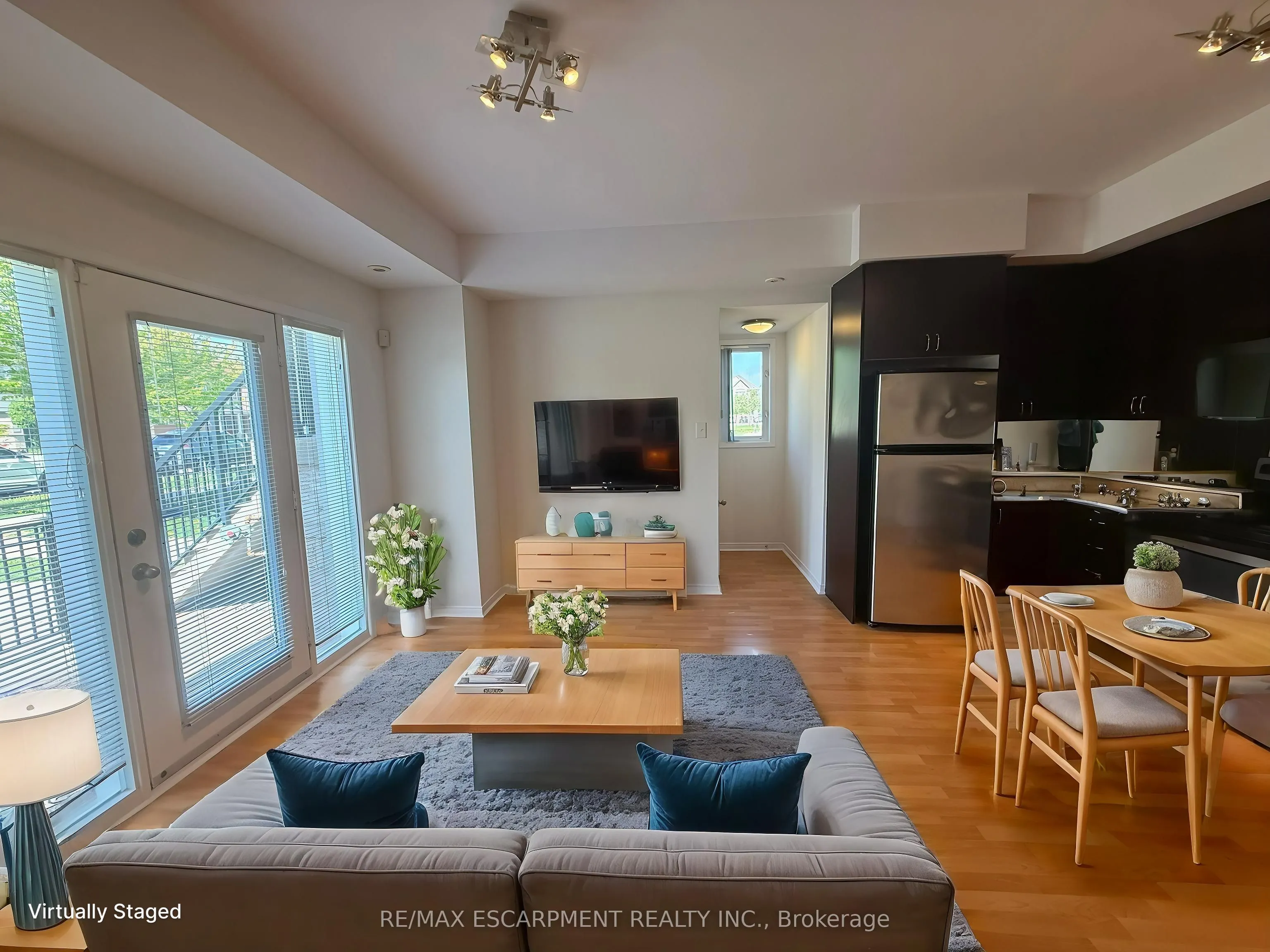 5055 Oscar Peterson Boulevard, #8